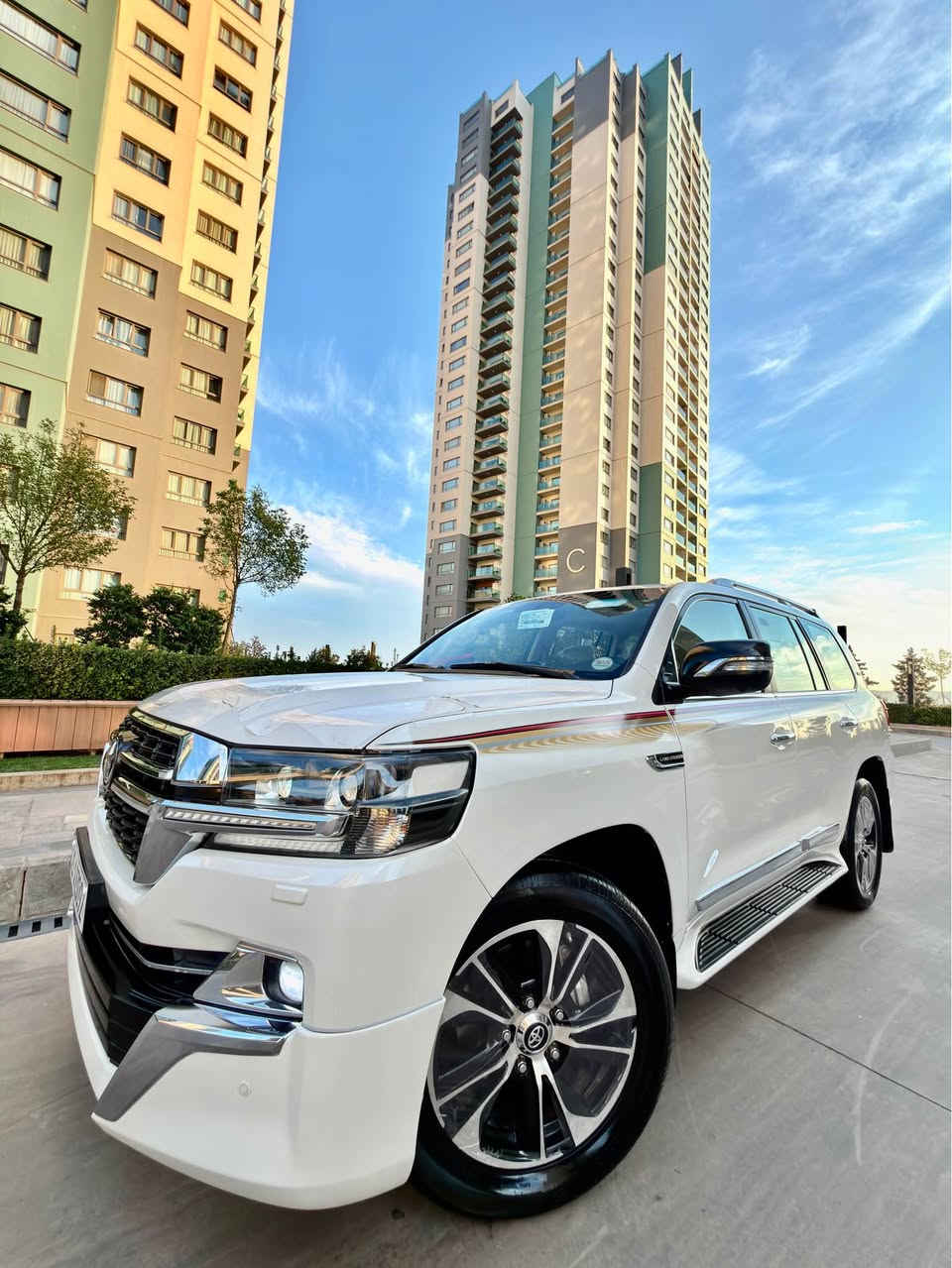 ‏Land cruiser GXR  2017     V6  92,000km‏

لاندكروزر 2017  ساز باب أول وايديشن  بشرط فحس شريكة 
‏‎ملاحظە : الاخوان رجائن بس بیع نقد بدون مراوس📌
أخت زيرو بل كارتون 📦📦
‏‎لاندکروزر 2017  SAS 
‏‎💎محرک 6 سلندر 
‏‎⌛️ماشي 92,000 ألف
‏‎💎 بسمطين  +سماعة بيلادي +فرشات بيلادي مجوود 

‏‎💎 مكفولة كفالة عامة من الدعامية إلى الدعامية
‏‎ 💎 بدون صبخ .بدون بارد  ،بدون رصعات ،بدون حتى شخط
‏‎دعاميات هم بدون صبغ ،رمل مابي ،لحية بدون صبخ ..بقية كلها بشرط

‏‎🧬فول فول مواصفات
‏‎شاشة كبير لمس 5 كاميرا حاسة رادارات
‏‎كاميرات 3 شاشات سيلاد فتحة سقف 
‏‎كشن جلد كشن كاراباي شحن موبایل  8 اريباك تبريد مركزية
‏‎بصمة تشغيل عن بعد باب جاك سلاجة ليد زينون 
‏‎تحكمات ستيرن دبل فوليوم فورويل هوك
‏‎سيارة بها 2 بصمة من شركة جديد جدأ 
‏‎سيـارة عل نظافتها احسبها صفر زيرو

💎 تخم تاير دنلوب الاصلي

‏‎ 💎محرك كير بشرط مامفتوح
‏‎سيارة حيل نظيفة كلشي عل بلاد لوك
‏‎سنوية زنكة كلشي جديد مدفوع لـ2031
‏‎باسمي السنوية بشرط تحويل و خرامة 
‏‎سيارة مابيـها دينار مصرف كامل من كل نواحي

‎‏‎♻️نفسي يوم /تحويل و وكالة حاظر
‏‎📍مكانك /داخل سليماني

‏‎💵 سعر 438$ 
‏‎☎️موبايل/ *********** السليمانية, العراق
