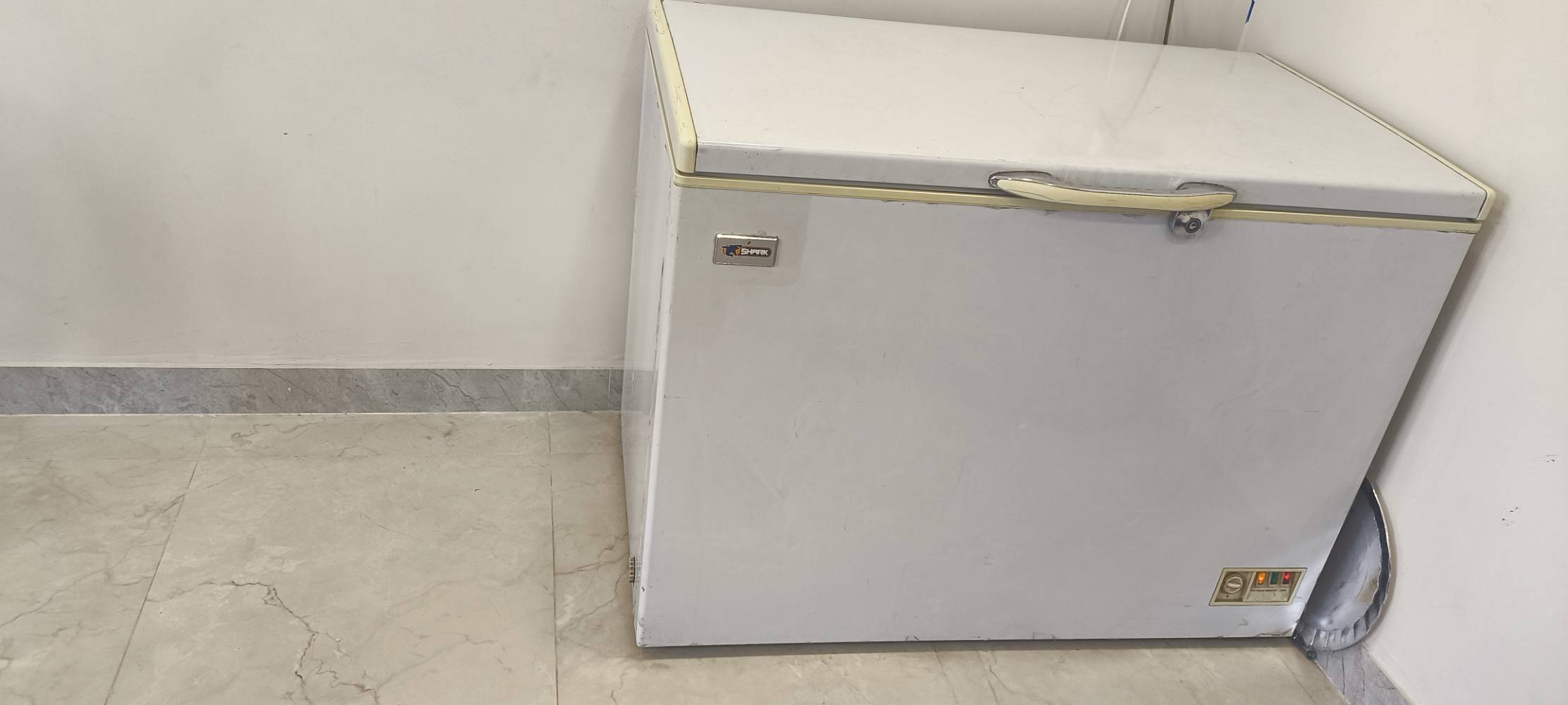 مجمدة • نظيفة جدا • مكا الاعلام حي شباب
