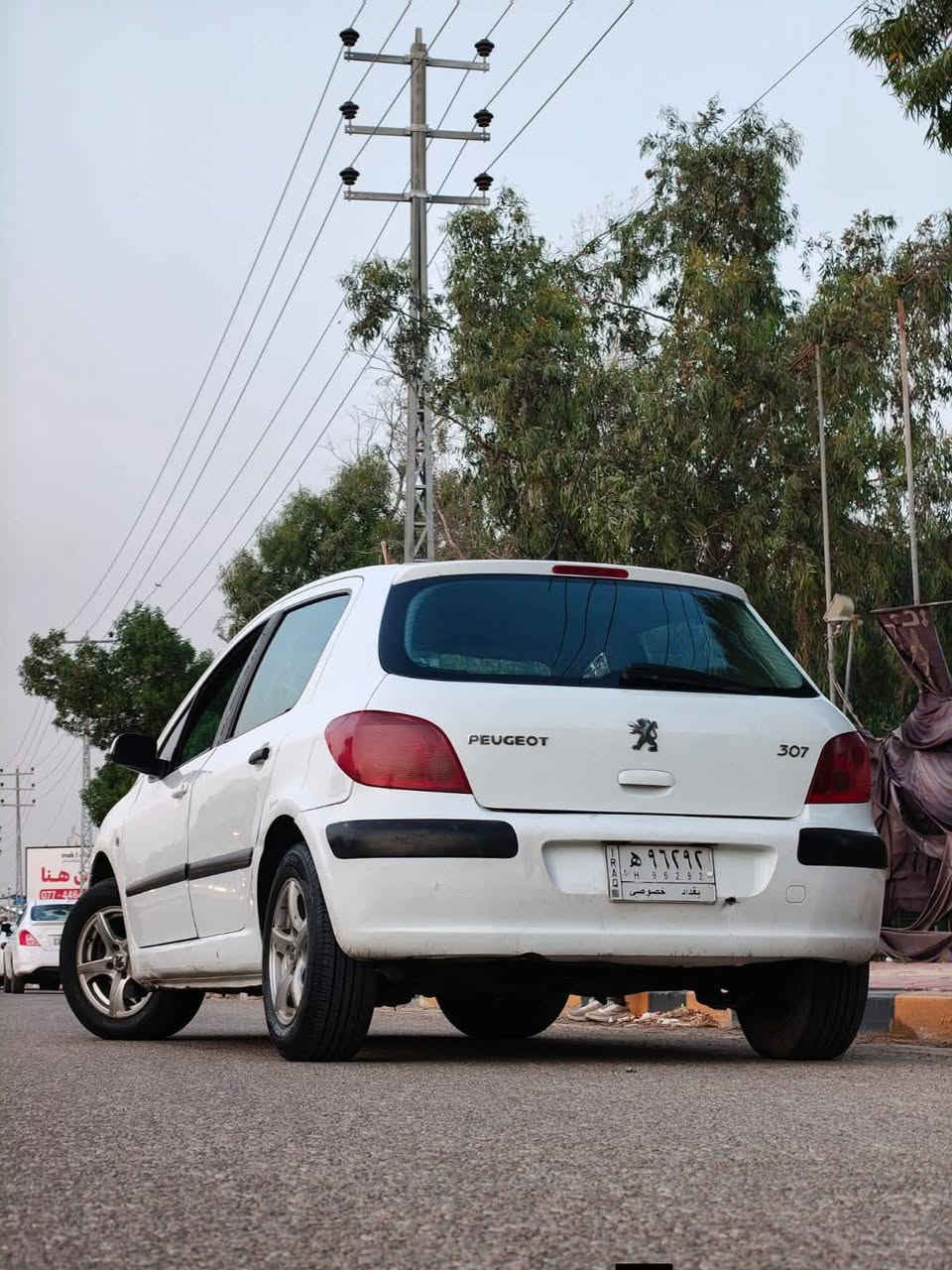 بيجو فرنسي ٣٠٧ رقم بغداد مبدل كير ومحرك جدد وحدادية كلهة جديدة وتخم تاير جديد تبريد شغال سياارة كفالة عامة بيهة فقط بارد قليل امداور ثاني يوم مكاني نجف 
للتواصل *********** 
*********** مكلف بلنشر 
السعر 55 وبيهة مجال النجف, العراق
