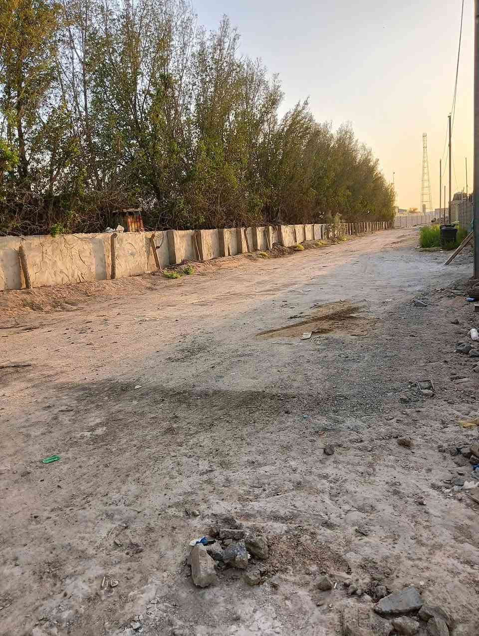 قطعة أرض طابو زراعي سند 25 اقرار محكمة مساحتهة 600 متر مربعة كربلاء طريق الرابط (العلوة) قرب مجمع محمد حلوة السكني..تنزل عن الشارع الرئيسي تقريبا 300 متر،،،
السعر(65) وبي مجال
***********
***********
