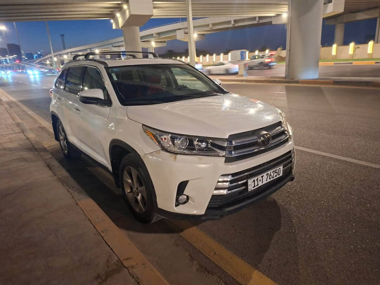 هايلاندر 2019 امريكي XLE ماشية 99،600 كيلو قابل للزيادة

حادث امريكا بالصور موضح بالعراق بيها طخطخات بسيطة ممسويلها سونار

اير باك الستيرن وبردة السايق وبردة مجاور السايق طاكات باقي الاير باك مال سيارة سليم 

سيارة جيدة وقوية كير ومحرك مكفول 
دهن الكير جديد 

مواصفاتها 
فتحة سقف كامرة خلفية رادار توقف قبل التصادم مثبت سرعة مثبت مسار وهاي السوالف انظمة قيادة متعددة كراسي امامية كهرباء تدفئة المقاعد كشنات جلد حالتهن جيدة جداً تايرات جيدة
السعر 23،500$ بي مجال بسيط بعد المشاهدة 

***********
الحاج حسام متواجد واتساب او اتصال
