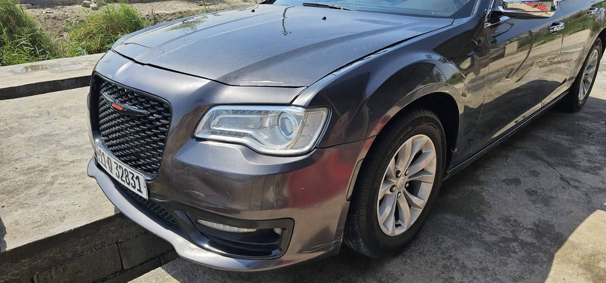 اوباما18مرمز23فول مواصفات 1ع1بنوراما ماشيه 120جديده لوك رقم بغدادنكليزي سنويه لل30ضربته جاملغ وبنيد ومقدمة الفخذه مبدله مكفوله من العيب الشرعي والاصوليات سياره جاهزه من كلشي سعره 128 شراي يتصل*********** مكاني سوك الشيوخ

