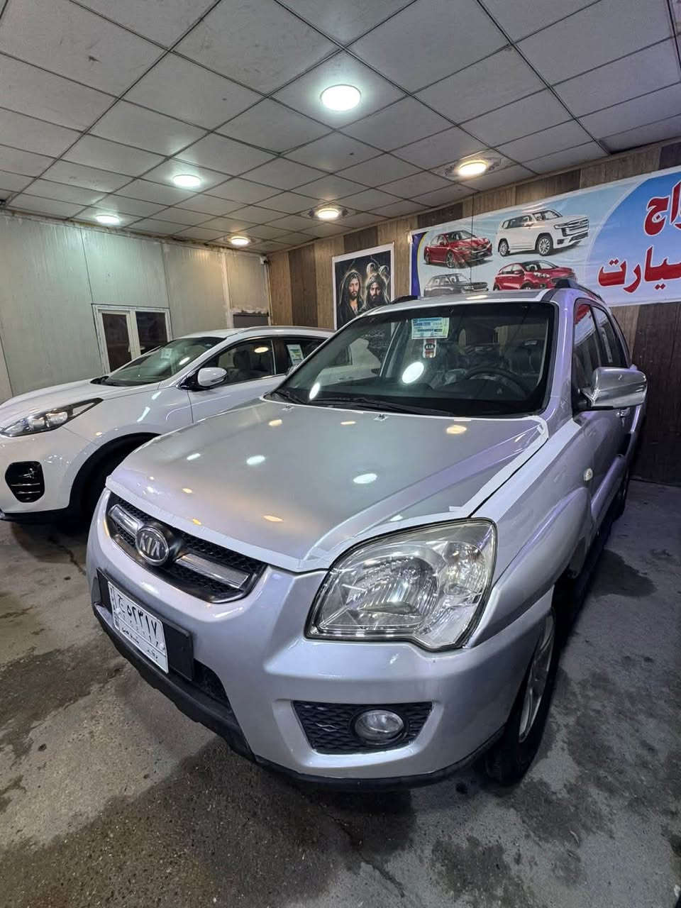 سلام عليكم سبورتج ٢٠٠٩ سياره خليجيه بيها صبغ جاملغ وبنيد سياره ٤ سلندر محرك٢٠٠٠ دوش ماشيه١٣٥ سعرها ٩٨ وبيها مجال رقمي*********** مكاني بغداد البنوك
