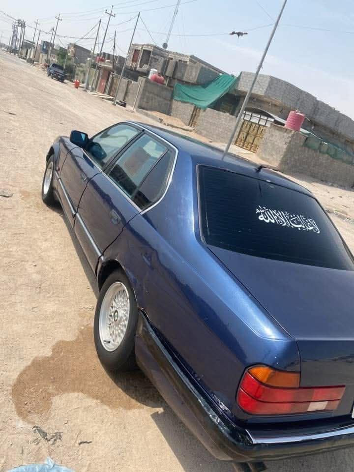 بي ام ٧٣٥ • ١٩٨٧ • مكينه وكير جديد