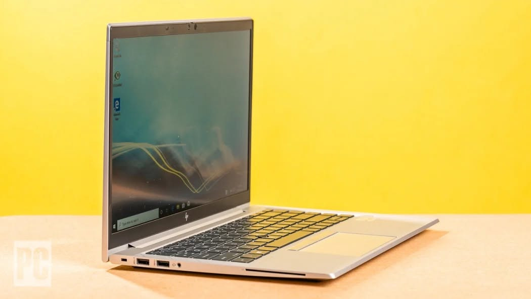 HP الجيل ١٠ • شاشة لمس • رام ٨ SSD٢٥٦