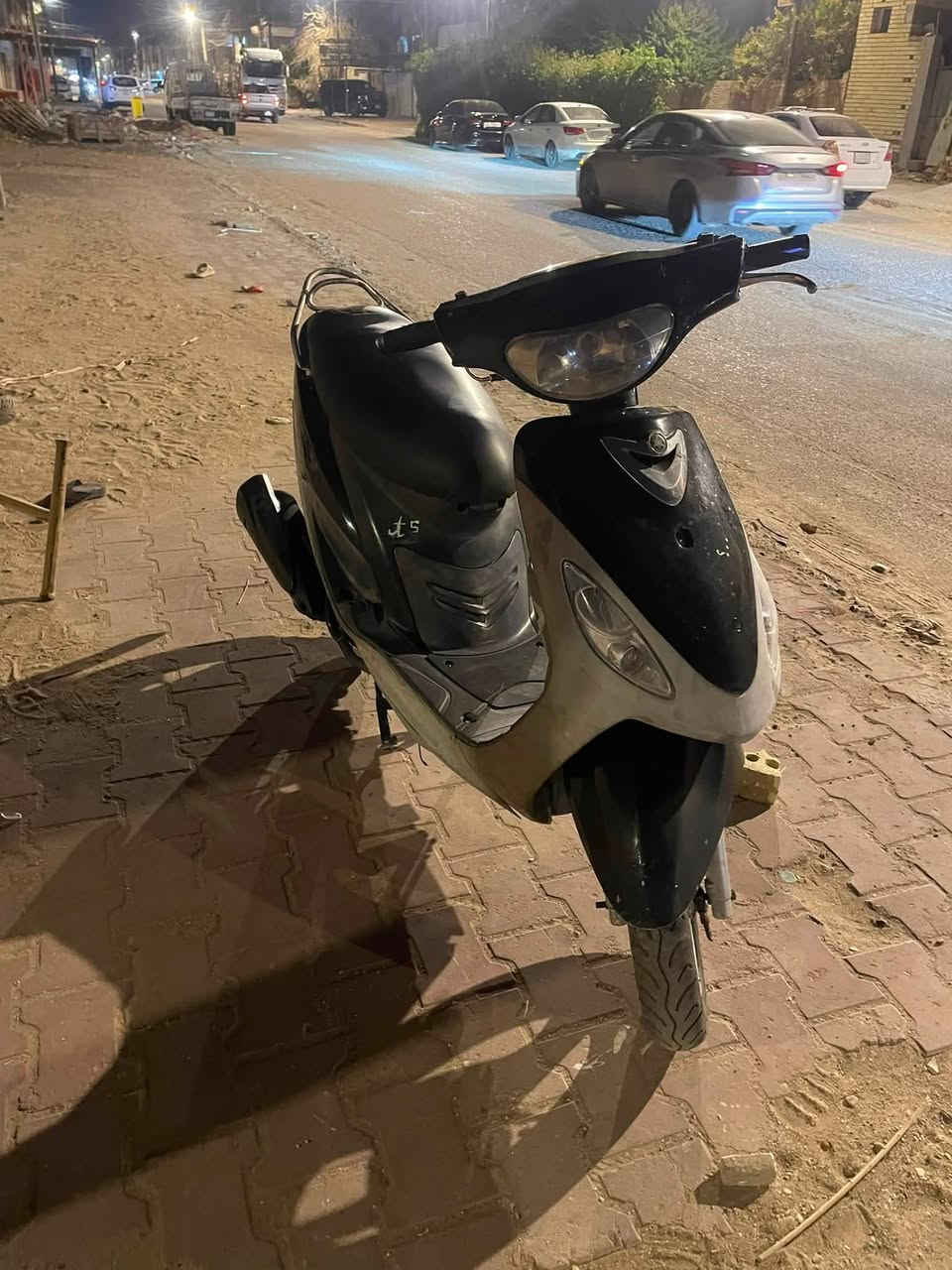 قجمه للبيع مجفته بس بلاد كامله سلف هندر عوزه خفايف تواصل خاص  ٥٥٠ مكاني جنينه شارع البهو رقمي***********
