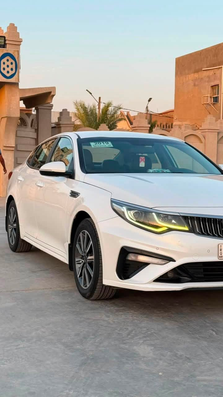 اوبتيما موديل 19 خليجي مكفوله كفاله عامه مكينه 2000 دوش ع وضع الشركه سياره بصمه داخل صاج  تشغيل عن بعد ستخدام شخصي  رقم اربيل الجديد بسمي السونار مرفق مع الصور السعر 175 وبيهه مجال حق الجيه ***********
