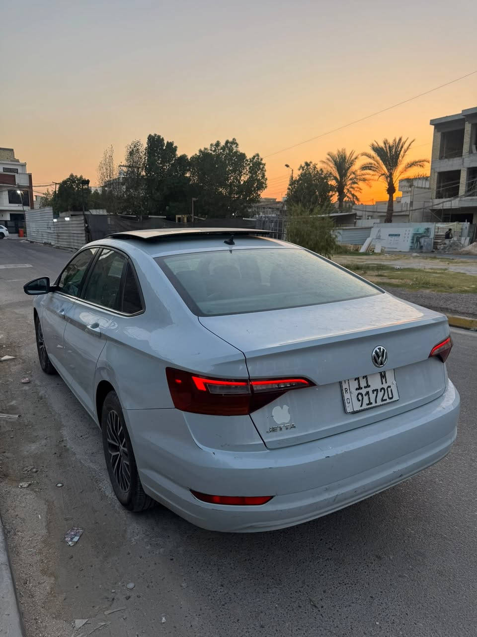 السلام عليكم
فوكسواكن جيتا 2019 وارد امريكي
ماشيه 66 مايل رقم بغداد باسمي الجديد 
سياره على ايدي صار 3 سنوات الحمدلله جاهزه كير محرك مكفولات بيها صبغ قطعتين ومصلحه باميركا وصور الحادث والتصليح عندي مكاني بغداد العامريه والسعر 115 ورقه مال بيع لان ماكو بهيج سعر وهيج موصفات وحادث بسيط جدا  والسياره فول الفول GT 
*********** محمد
