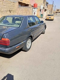 بي ام 735 • تحويل بغداد • نضيفه