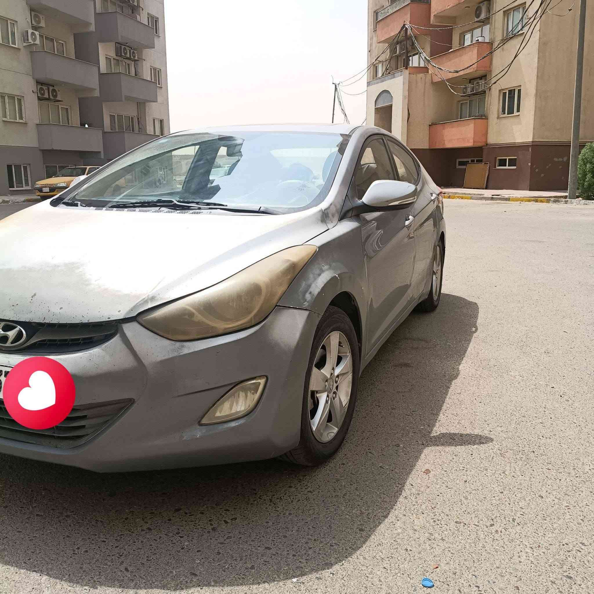 السلام عليكم 
النترا 2013 خليجي GLS

محرك 1800دوش

اشاير بلمري. فتحة سلايد

كير مكفول 6 نمر  و محرك جديد و تبريد ثلج جديد

تخم تايرات جديد نكستن 

سنوية باسمي جديدة و ماعليها غرامات

رقم انكليزي بغداد جديد

حدادية جديدة 

الدشبول  الخلفي مكسور

و الطخات موضحة بل صور جاملغ الخلفي عكس السائق 

وحادثهة بنيد وجاملغ ما واصل للشاصي 

مكاني بغداد الجديدة ***********-***********

السعر 95ورقة
