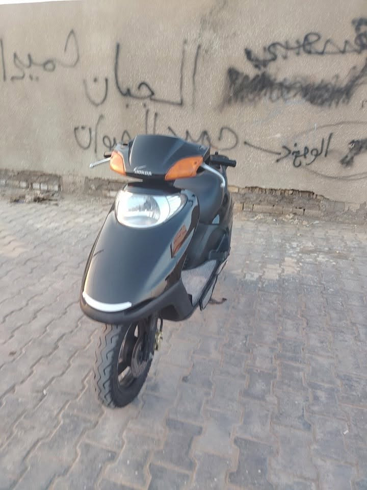سبيسي ياباني كفر بلادي ماشيه 60 الف فقط دشبول اصلي كفر بلادي دراجه مال جناي محرك فول نعومه دراجه بلاد فقط مفتوحه ولفات سعرها 725 بيها مجال

***********

عنواني كوت خاجيه
