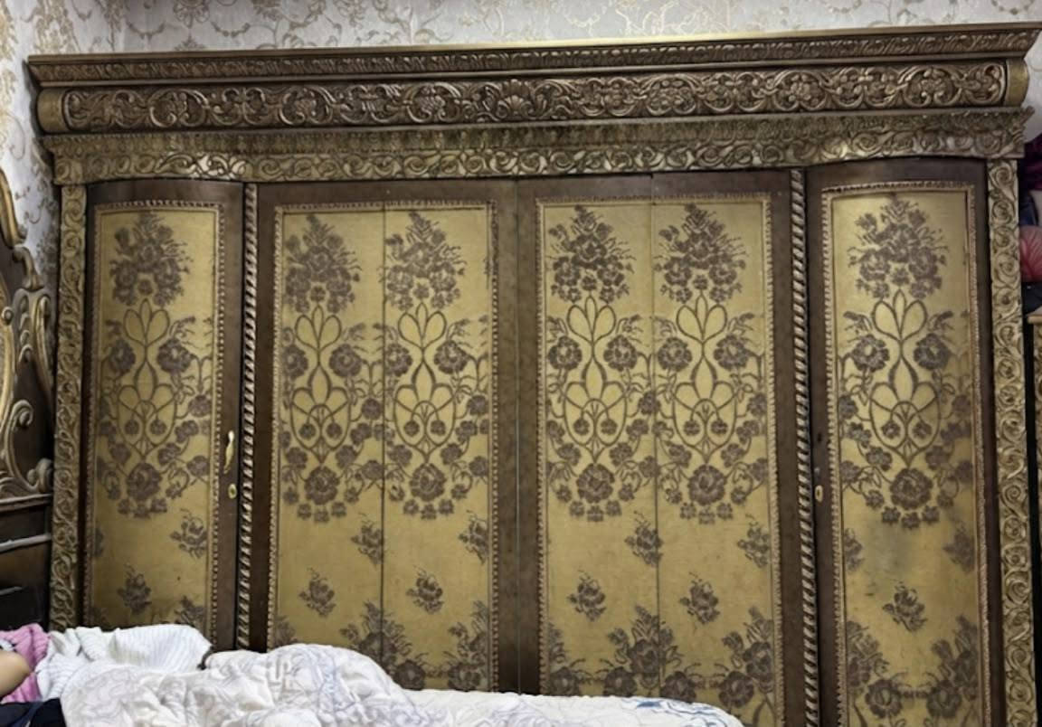 غرفة للبيع كويتيه سعر 750 بيها مجال
***********

