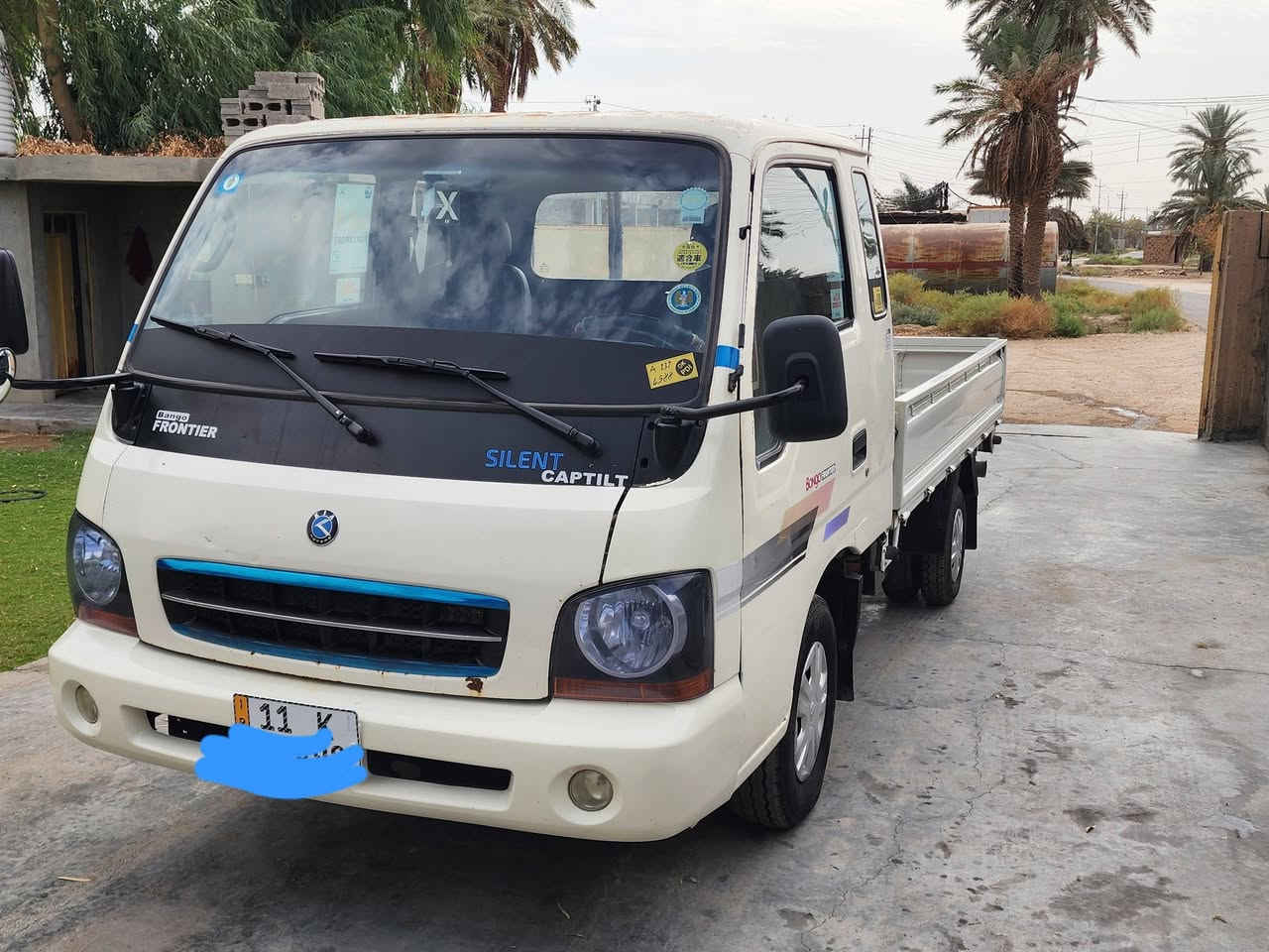 للجنايه فقط 
كيا ام عيون موديل 2002 رقم بغداد بأسمي تحويل مباشر ملاحضات بسيطه بالدوسات ومعمره والباقي مكفول كفاله عامه كير محرك شاصي واكسن  
لا تنقيص ولا تبخير 
سعرهه 83$ 
بيها مجال بسيط 
السياره ربع واحد ما تصرف عليهه بشرط 
للتواصل واتساب او الاتصال على الرقم التالي 
***********
