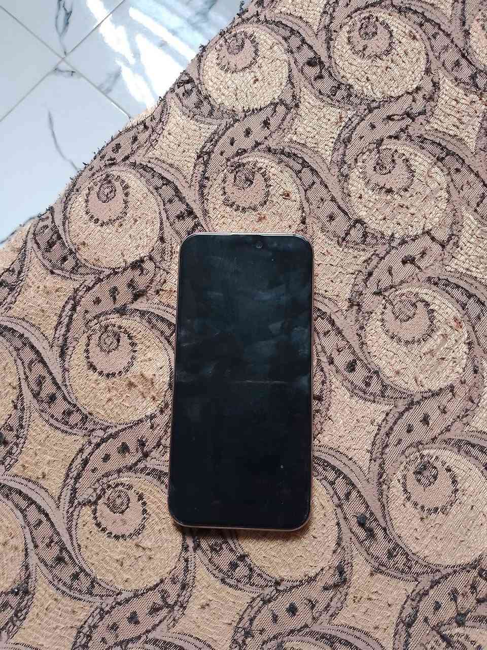 ايفون ١٦ برو ماكس • ٢٥٦ • بطارية ٩٣٪