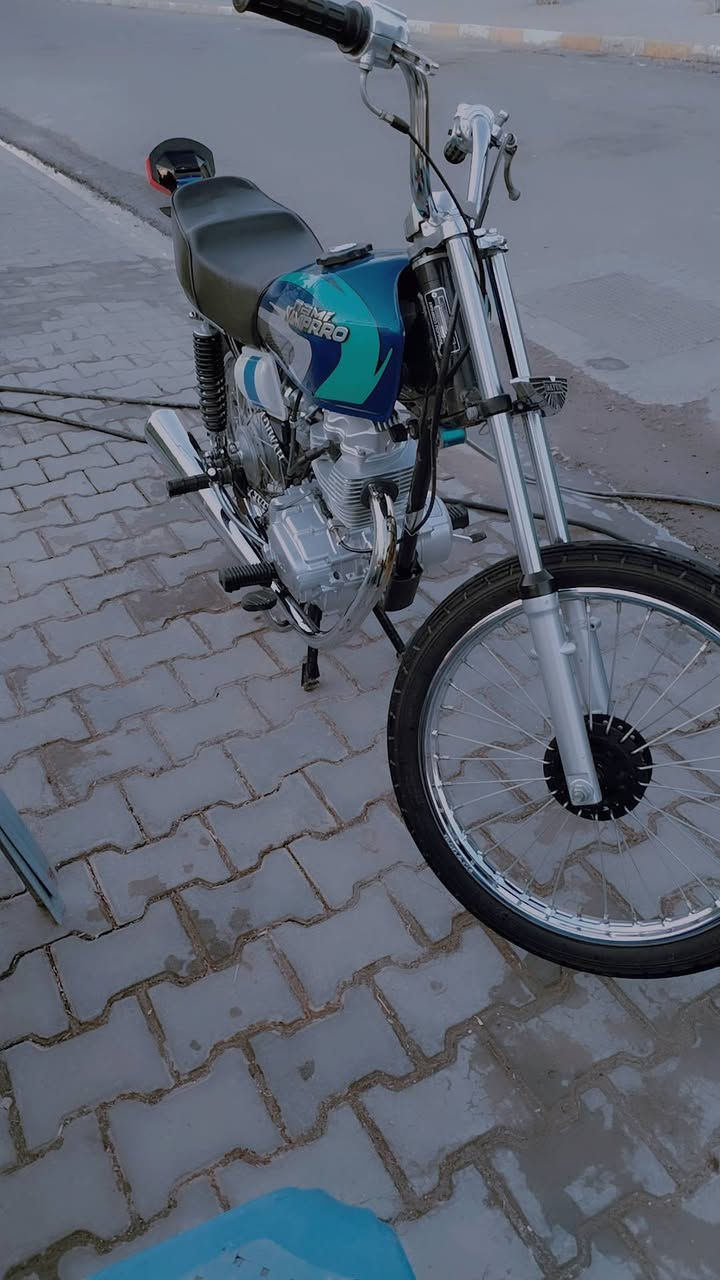لبيع دراجه نامه شلامجه 26 مكينه مكفوله
شاصي سكنر السعر 750 وبيها مجال قليل  (***********)

