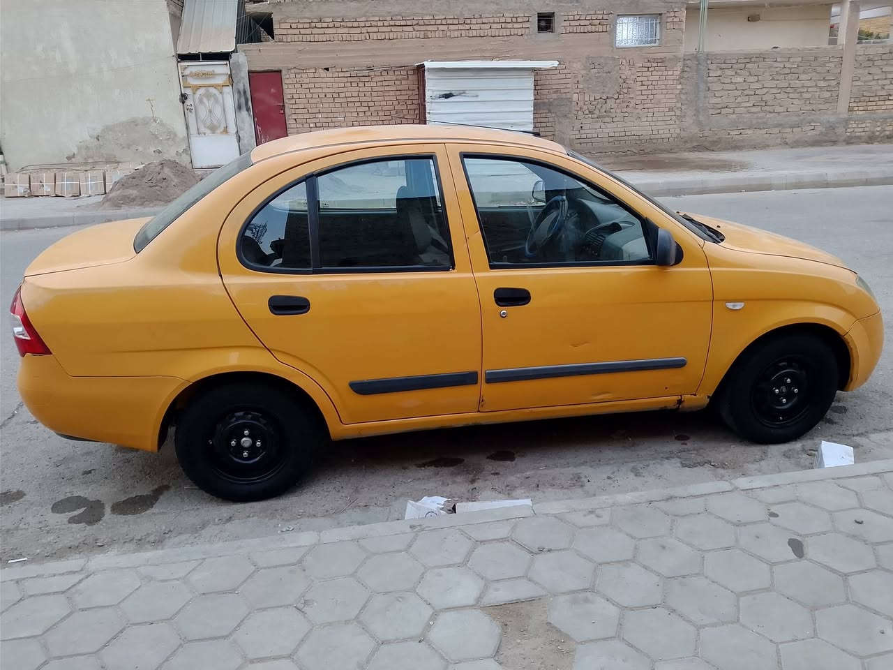 السلام عليكم 
طيبه للبيع موديل 15سياره مكفوله من الضربه
كير مكينه حداديه خير من الله رقم واسط
بسمي سنويتها لل 30
السعر 36 تصال ع رقم ***********
