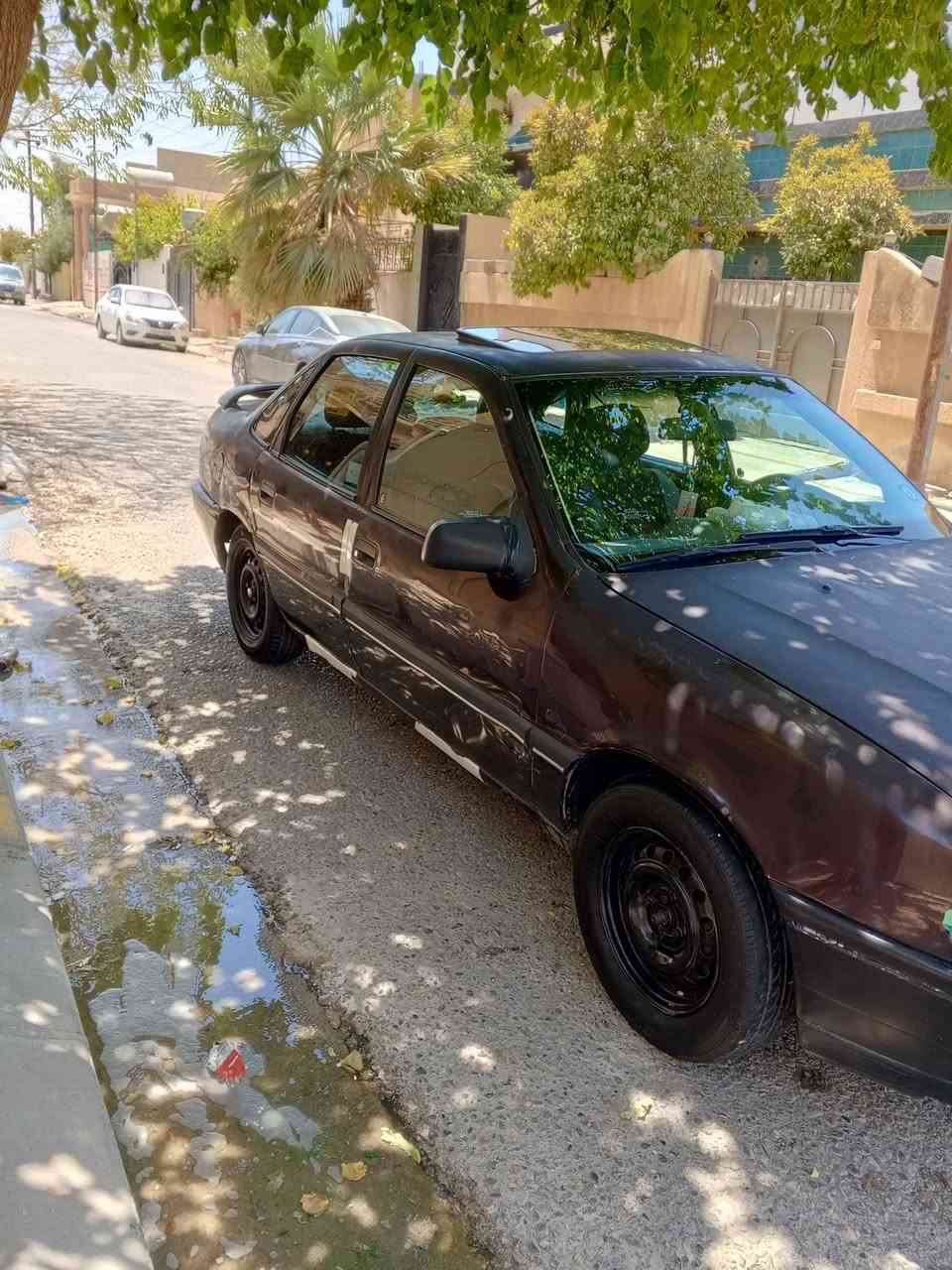 اوبل فيكترا موديل 1992 محرك 18بلادي مرغوب سياره بسمي مع كوبون بنزين سياره مال بيت سعر 42$وبي مجال رقم موبايل *********** كركوك, العراق
