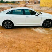 K5 موديل 23  خليجي ماشيه 45 الف  فول مواصفات ١/١ رقم بغداد  ٠٧٨١٤٧٢٧٣٤...