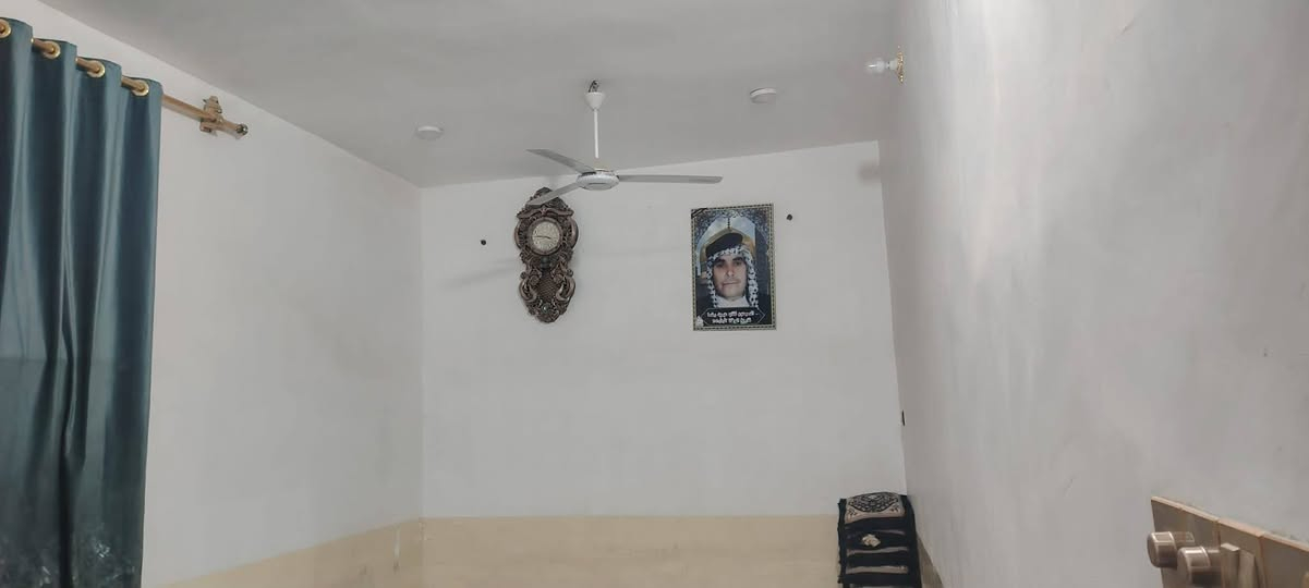 السلام عليكم
بيت للبيع مع الأثاث في حي جواد ركن ع شارعين المساحه 200 متر طابقين 3 غرف جوه وغرفه فوك مع مجمع صحيات مجاريه ع البزل شارعه تبليط العنوان مقابيل كراج بيت ذويب
الإستفسار الاتصال
***********واتساب فقط
*********** واتساب
او مراجعه مكتب المسعودي للعقار
