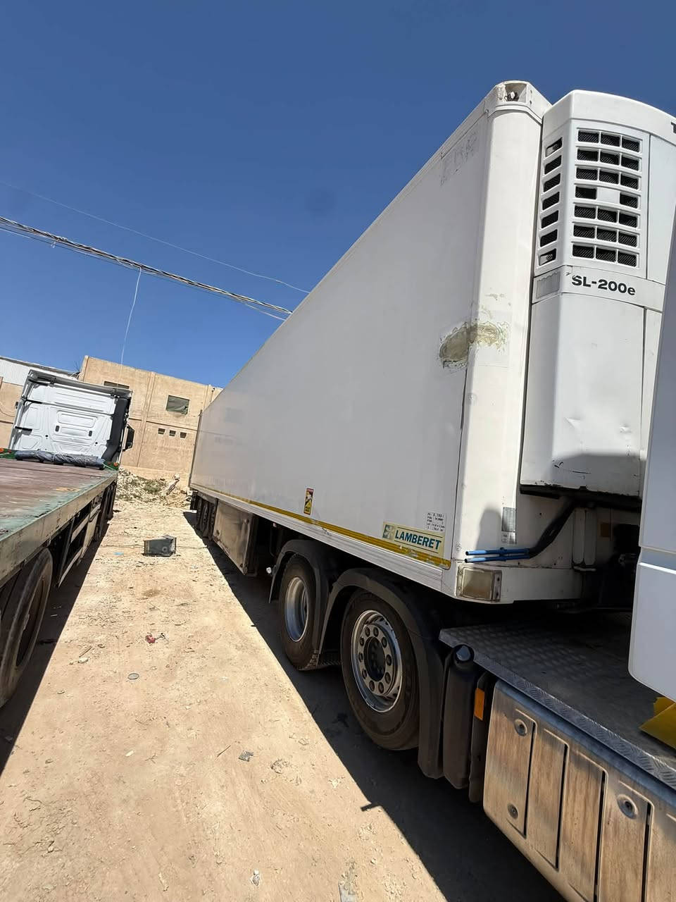 براد لانبرت للبيع موديل 2005 سمك 7 جهاز SL200e اوربي تخم تاير مجموعه ساف الدنكير الثالث رفاع صندوك عبار فصل وربط سليمانيه سعر 135 وبي مجال للستفسار خاص ***********

