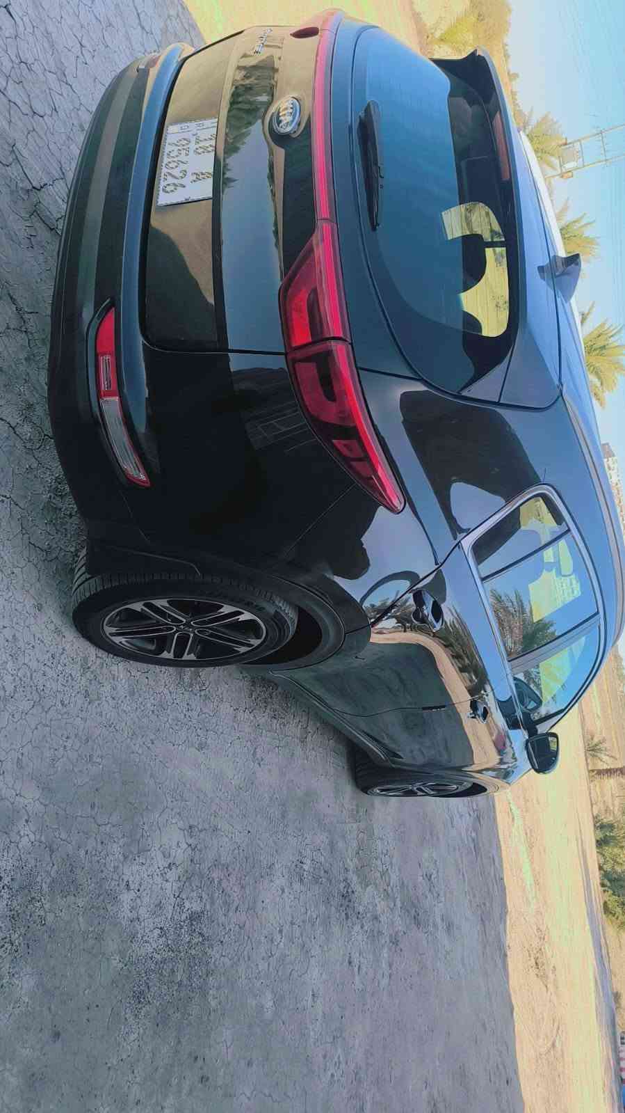 كيه سبورتج وأرد امريكي حادثه جاملغ وبنيد بأمريكا موديل سنه 2018 لون أسود ملكي 
مكينه 2400
ماشيه 125الف 
تبريد تدفئه شرط حداديه خير من الله سعر140وبيه مجال 
تبريد قطعتين 
سنويه جديده باسمي 
مكان المثنى الرميثه رقم الموبايل 
‏‪***********‬‏
ملاحظه غير متواجد على الفيسبوك أتصل وتدلل
