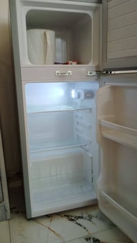 بلجيس غير مستخدمه طك كارتونه اضمنلك ياهة ثلج على حاله  الرقم، 07734175...