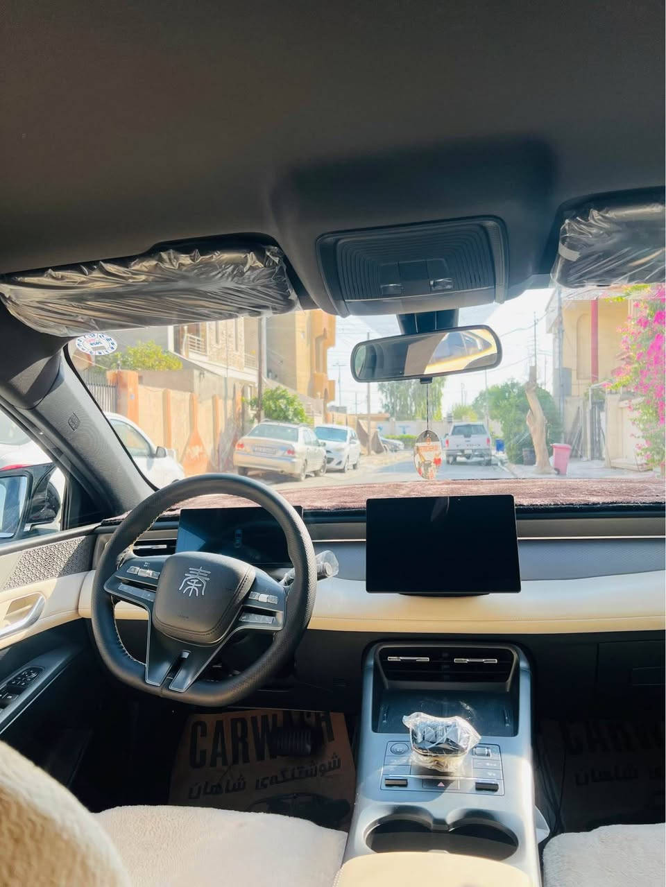 سلام علیکم بیوای دی کین پڵەس ٢٠٢٥ ناو کرێمی سەیارەکە ٩ هەزار ڕۆییە هیچ هیچی نیە بێ سبوغ بێ تەزرە بێ قەپ و قۆپ کامل ئەشیای لەگەڵە کامل کەمالیاتی بۆ کراوە سەیارەیەکی جوانە کارەبایات و هەموو شتی بەشەرت دەعامی لۆ دەعامی 
سعری ١٤٣ و مەجال
سەیارەکە لە هەولێرە
*********** أربيل, العراق
