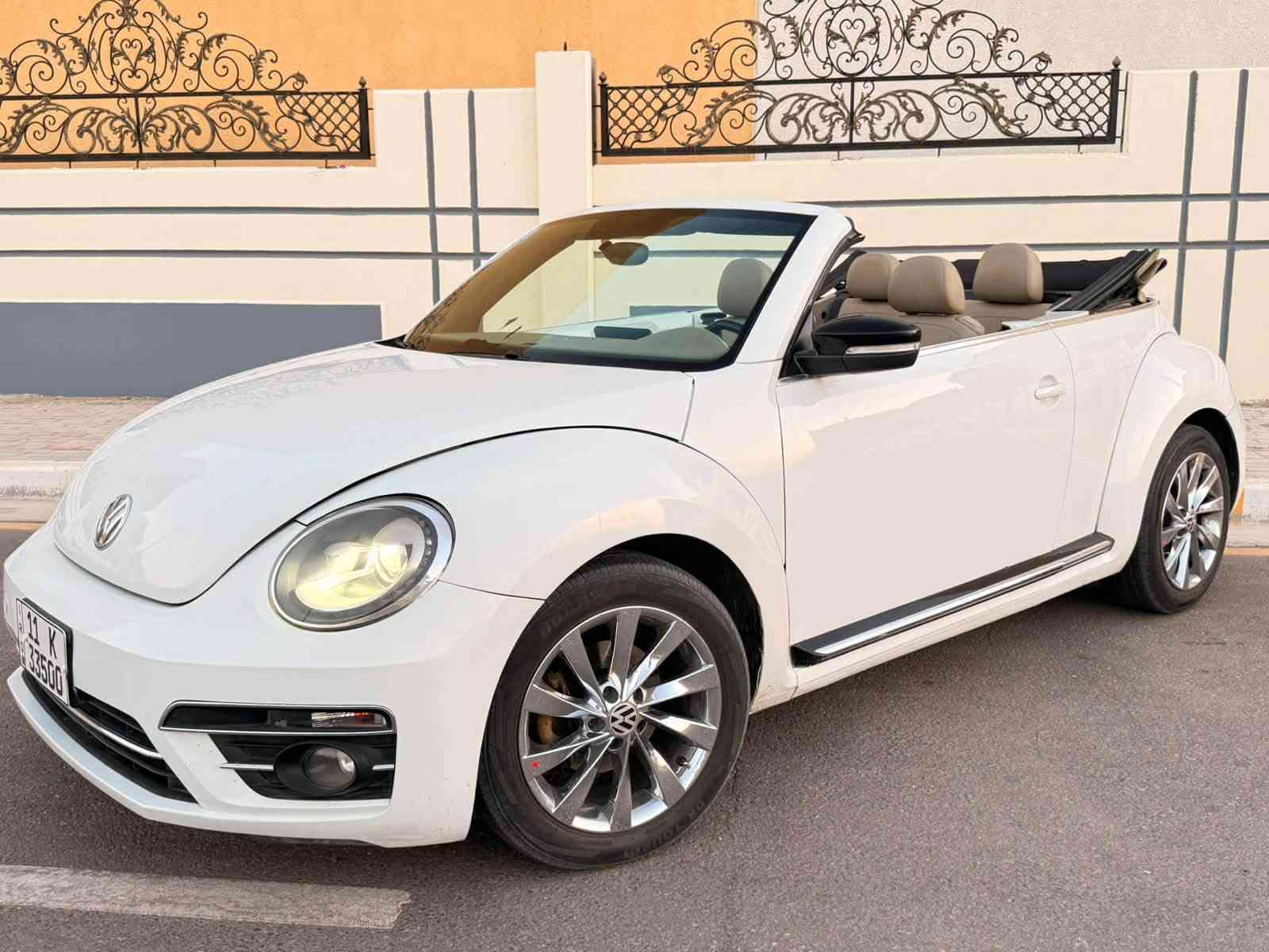 فولكس فاغن بيتل (Volkswagen Beetle)
رقم بغداد تحويل مباشر 
عداد المسافة : 95  الف mill
حجم المحرك : 4 سلندر 1800 تيربو 
الضرر  جاملغين و البنيد صبغ فقط بدون دواخل سياره 
## سياره عليه ادامه كامله مابيه ايي نقص ##
## السعر 120##
اللاستفسار : ***********
📍/ كربلاء حي الحسين
