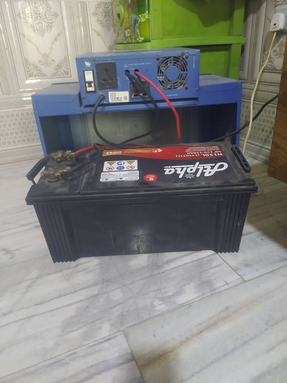 عاكسه والباتري مستخدم شهر 275 مكان بابل ***********
