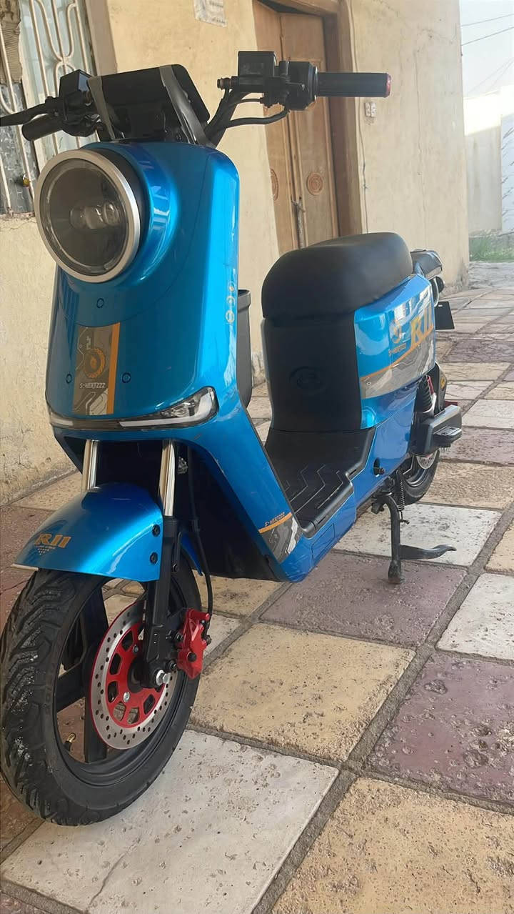 سلام عليكم باسكل شحن R 11 للبيع بعده بوضع الشركه صالي شهر من مآخذه السعر 600 وبي مجال حك الجيه العنوان حله ورديه داخل  لاستفسار ***********
