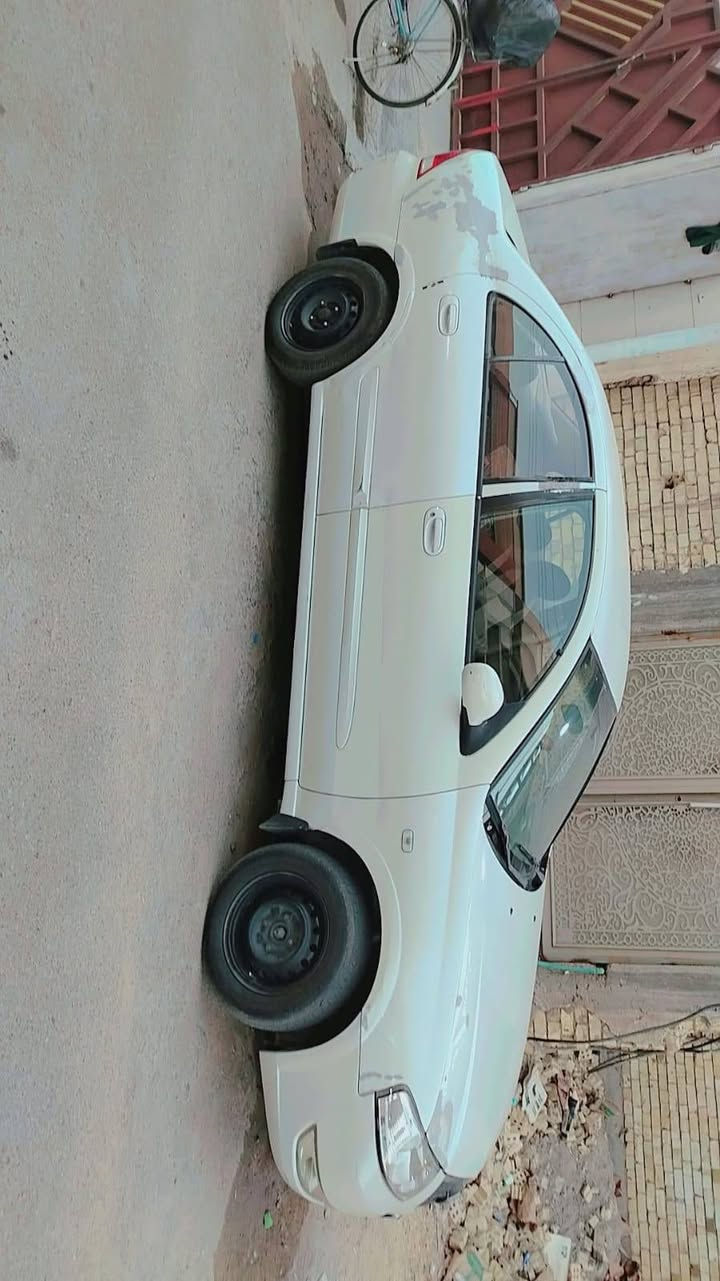 السلام عليكم ورحمة الله وبركاته صني للبيع 2007 مكاني البياع شارع 20 مكينة كير جديدة كهربائيات كاملة تبريد تدفئه مابيهة اي نقص شرط التحويل وين متريد السعر 70$ 
الاتصال على الرقم ***********
واتساب موجود
