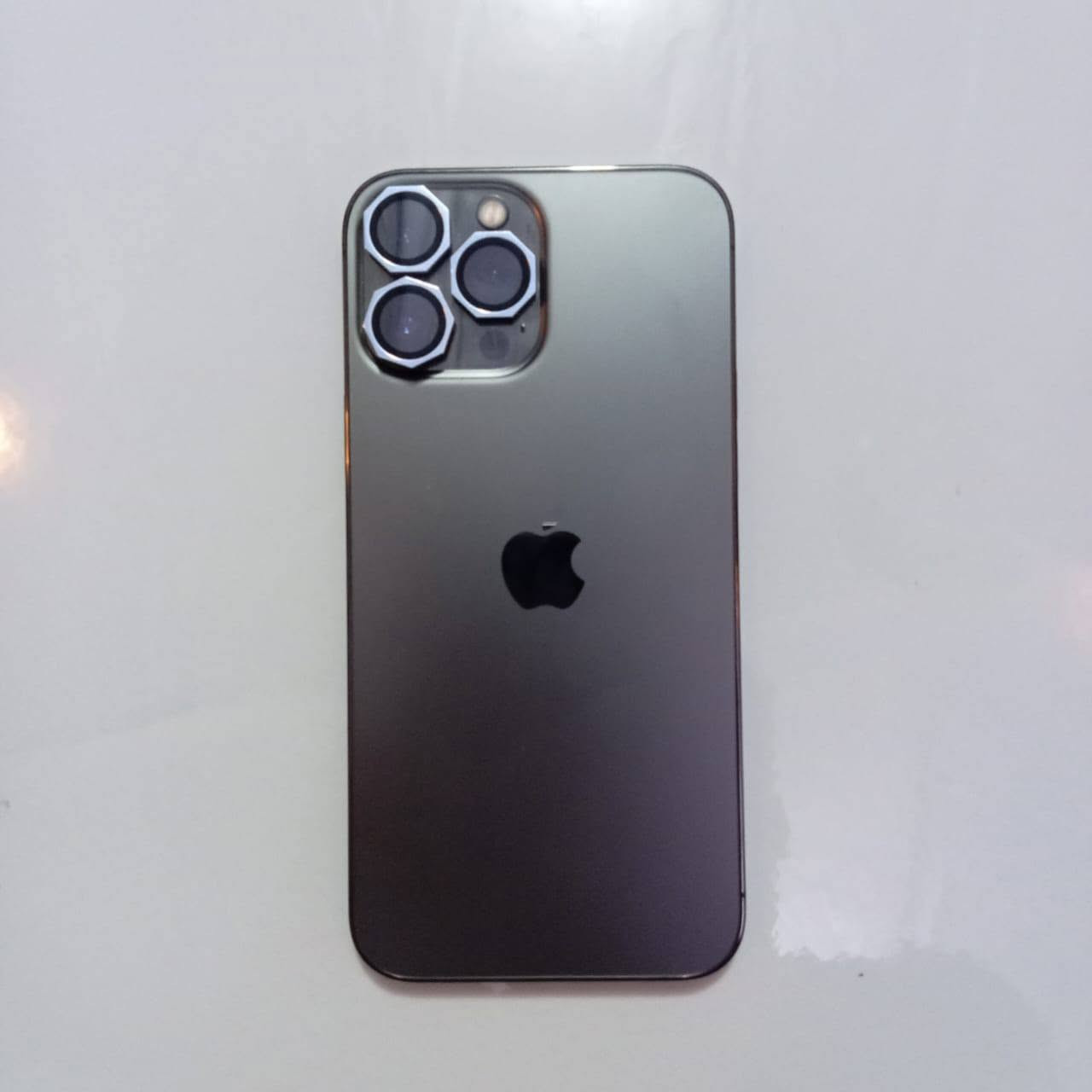 📱 iPhone 13 Pro Max
🔋 البطارية: 88% 🎨 اللون: نيلي ✨ الجهاز نضيف حيل 🔒 مامفتوح 📦 استخدام مرتب وحالة ممتازة
💰 السعر: 750 ألف 🤝 بي مجال 
***********
