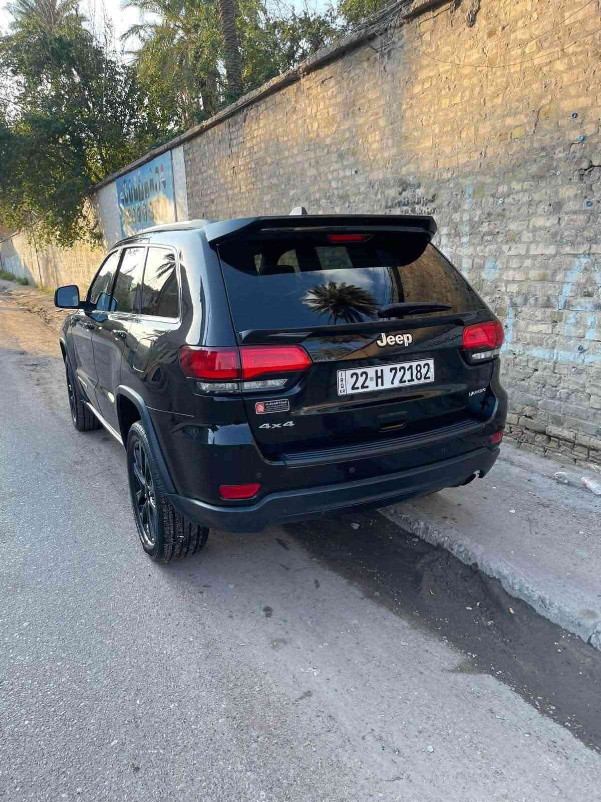 لاريدو 2020  وارد امريكي حادث خفيف
***********

بغداد حي الجامعة

كير محرك صدر تبريد كله مكفول
ماشية 80 

صور الحادث بالمنشور
