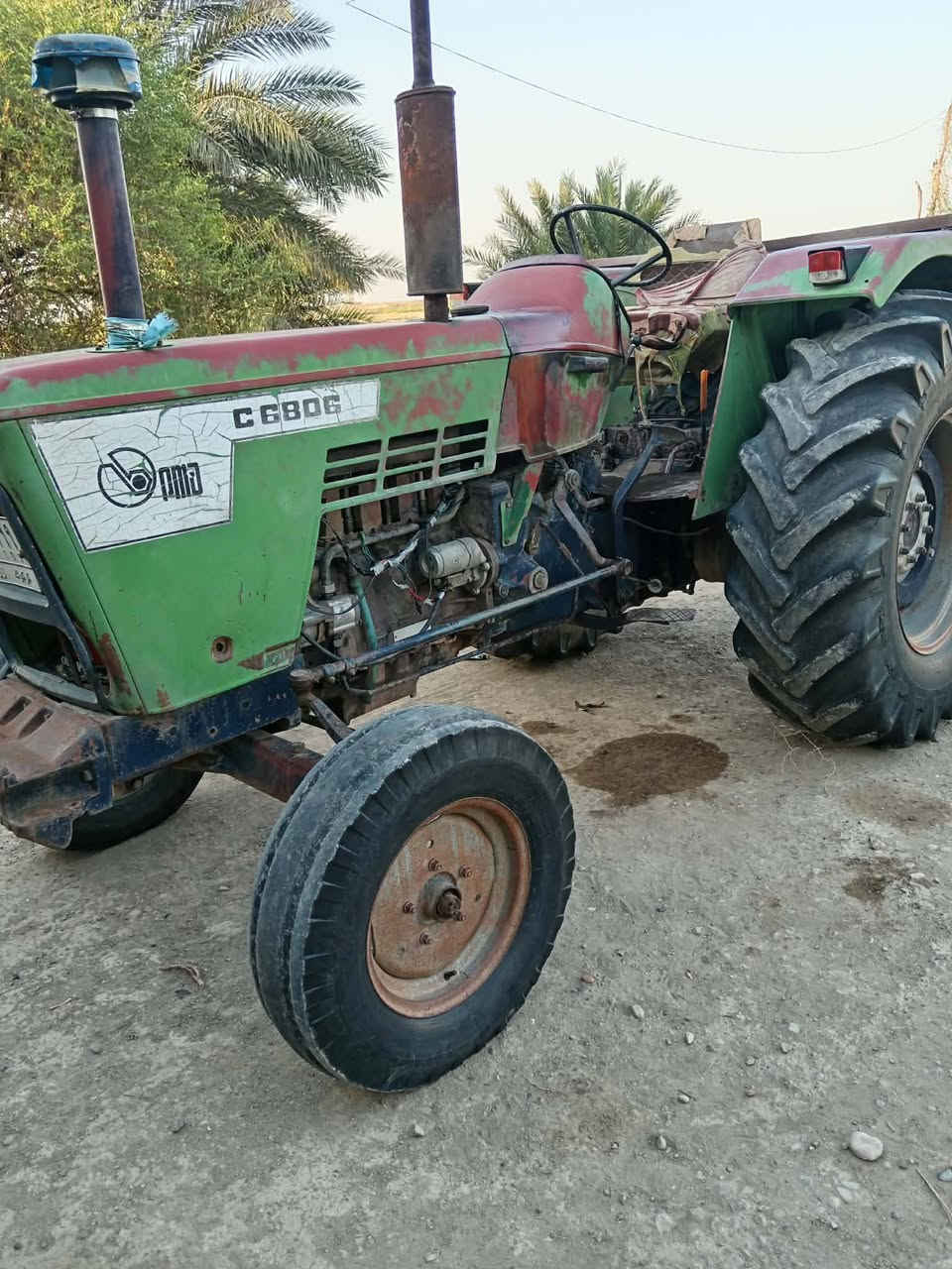 مكينه سيرته للبيع مكفوله كفاله عامه رقم وسنويه موديل 2000 مجفته جديد نفض مكينه جاهزه للشغل مكانه واسط الصويره ***********
