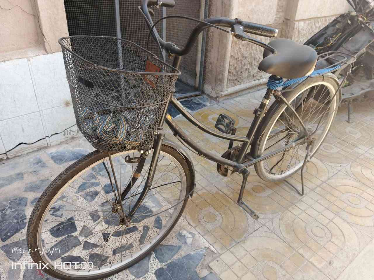 بناتي حجم 26 بلادي جاهز
السعر 75 بغداد حي تونس 
***********
باسكل راقي وجاهز وبلادي واخو الجديد

