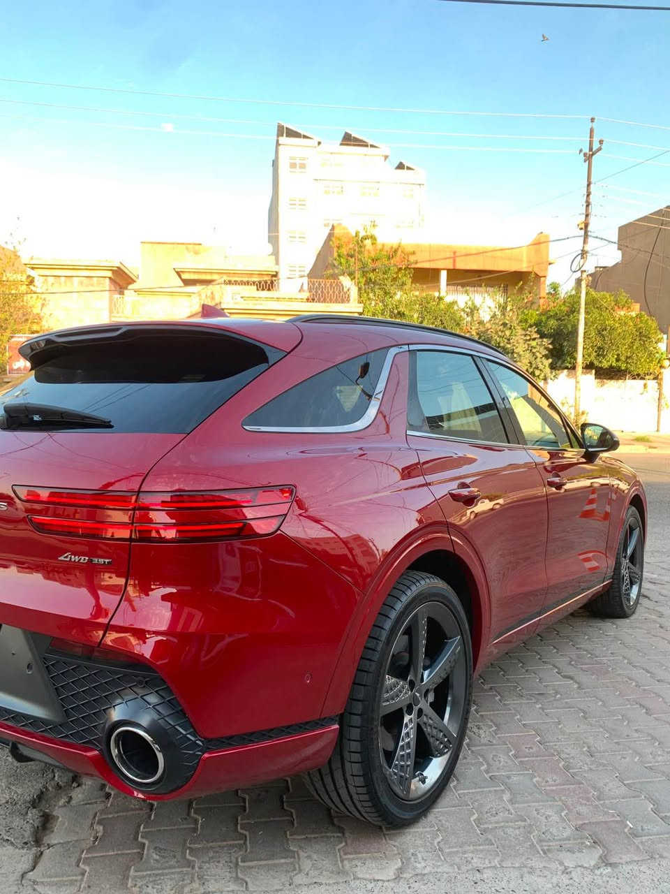 Genesis GV70 2022
کوردی
کۆد/525#
مۆدێل / 2022 
مواسەفات /  فوولی پانۆراما 
مەکینە / V6  3.5T کەپس
ڕەقەم و سەنەوی  نوێ  2028
ڕۆیشتن / 31.000 km 

چاملغی سەکنی پێشەوە بۆیاغ ٫ بۆنید بیلاد  
بەدەنەی قنجەکی هەیە  ێرباگ سوکان.  

نرخ / ٢٨٥ 
ناونیشان هەولێر 
واتساب /

***********
***********
***********

عربی
جینیسس gv70 ۲۰۲۲
فوول مواسفات 
مەکینە v6 3.5 کبس
ڕقم سنوی جدید  ۲۰۲٨
ماشیە / ۳۱ الف کم 
 ‌چاملغ امامی صبغ  بونید مبدل 
 بلادی نفس اللون 
ئيرباگ ستیرن 

سعر / ٢٨٥ 
عنوان اربیل 
واتساب /

***********
***********
*********** أربيل, العراق

نص مكتوب في الصور:
- #525