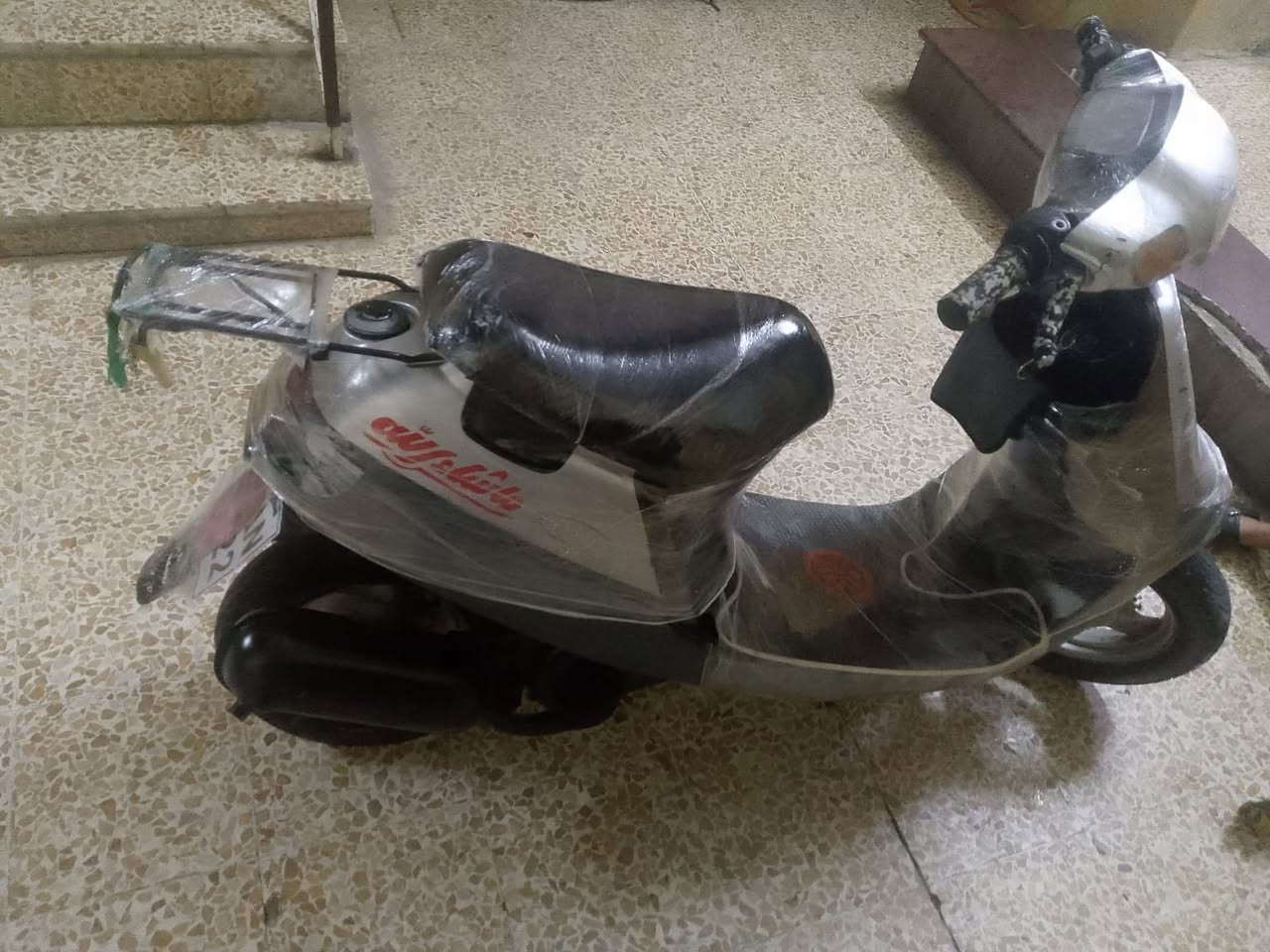 مأطور بوتين للبيع مآبي كلشي سعرو 400بي مجال ***********
