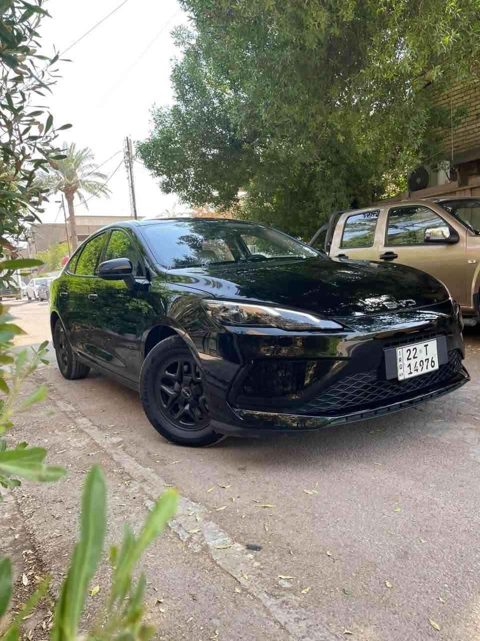 السلام عليكم للبيع بي واي دي سيل 5 لون اسود ملكي كفالة عامة ماشية محرك 10 وكهرباء 10 رقم اربيل داخل ابيض 
العنوان بغداد المنصور 
السعر 22مليون 
رقم الهاتف  ***********
