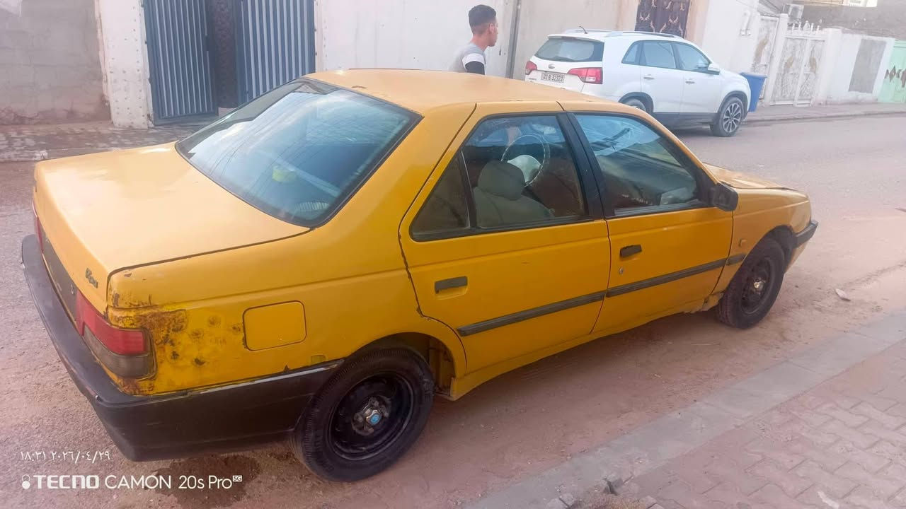 سلام عليكم بيجو رواه لفين وتسعه رفم نجف بدون تحويل اكفلك سرقه وعشأر سنويه عضم اصليه صواصي بلاد حداديه نص عمر محرك جديد كير ومكينه نضاف حلوات دواخل نفاف لكشر كدامك نضيف بس بنيد تعبان بثمن ورقات 8 وبيهه مجال قليل  مكاني نجف كوفه علوة الفحل  رقم الهاتف بي واتساب ***********
