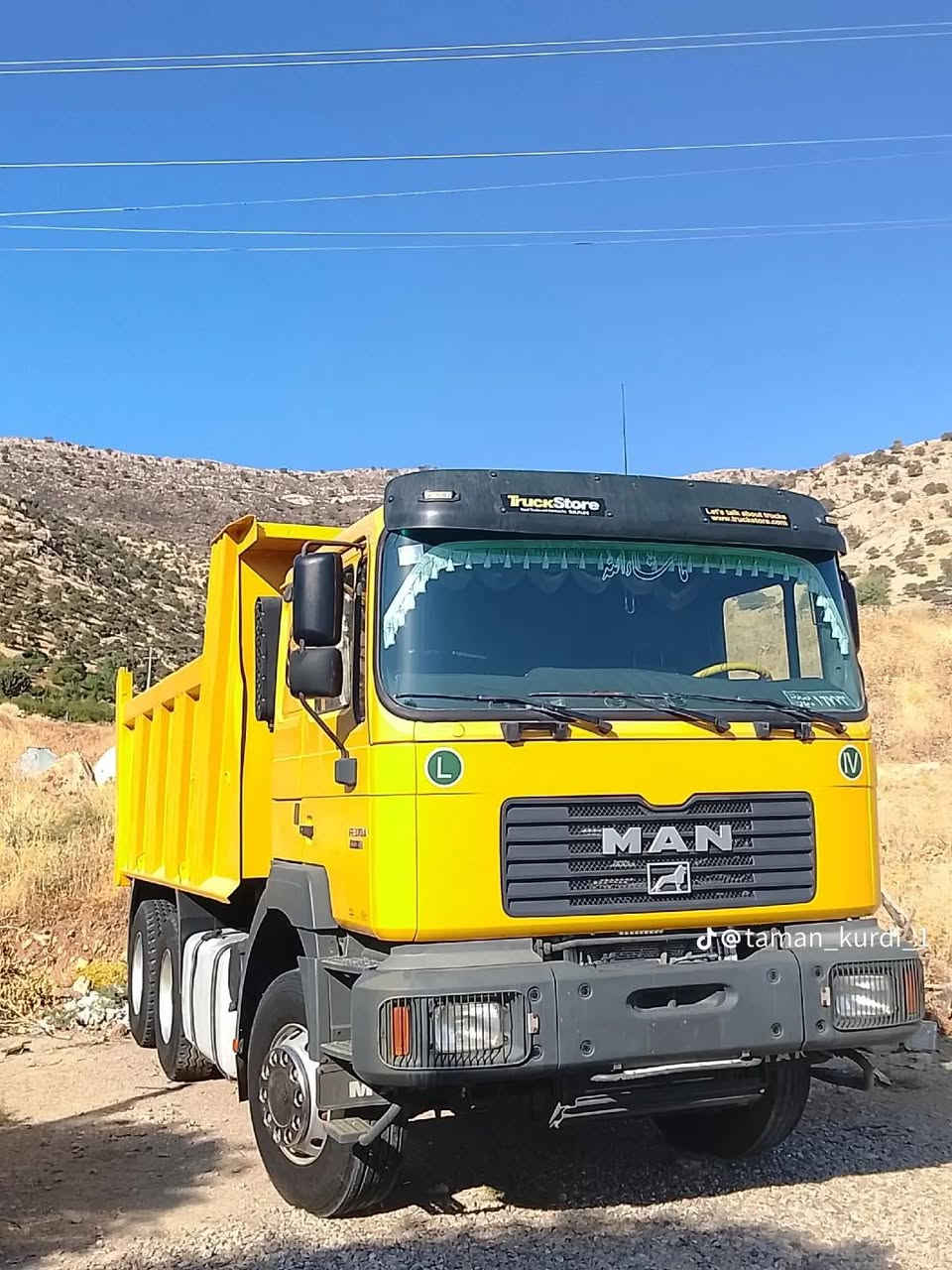 لەسەر ئیزنی ئەدمینی بەڕێز
مان مۆدێک 2000
مەکینە 370
ئاڕم پلاستیک سلێمانی بەشەرتی ئەوەلیان 
لۆک باری بار نەکردووە 
تایەهەموی تازە 
قەمەرە بێ بۆیاخ
مەجموعە جی ئێف وەرەق پڕبیلادی
تەبرید کارەبایی گێڕمەکینە مەجموعەهەموگیانی بەشەرت بۆنرخ پەیوەندی بکە 
***********
*********** وەتساپیان لەسەرە
