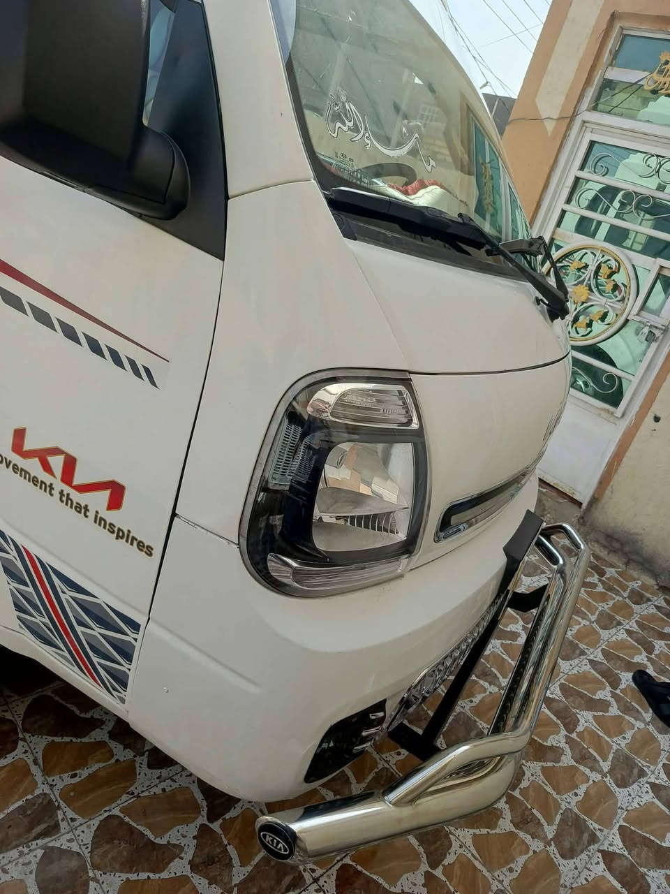 السلام عليكم كيه فحل موديل 22 كفاله عامه وبسمي ونكليزي سياره جديده خلاص تخم تاير لاسه لاصلي خلفي ومامي تحويره 14 استد 27 سياره جاهزه على اخر حبايه وشكل 23 سياره وضع شركه ماشيه 99اصل وبسمي جاهزه على اخر حبايه السعر 170 سياره كفاله عامه مكاني بابل الاتصال ***********
