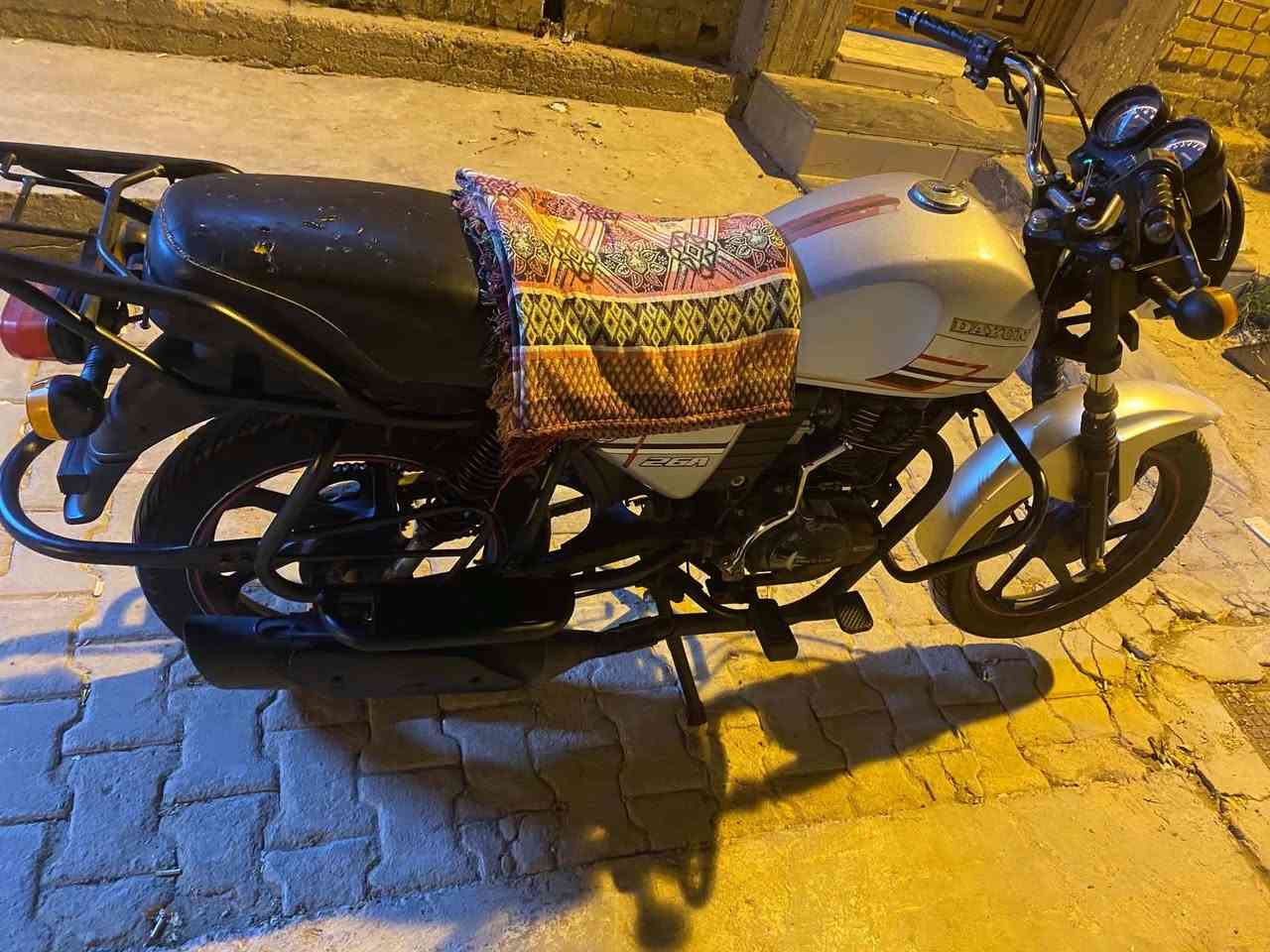 دايون نفخ • موديل ٢٠ • اوراق