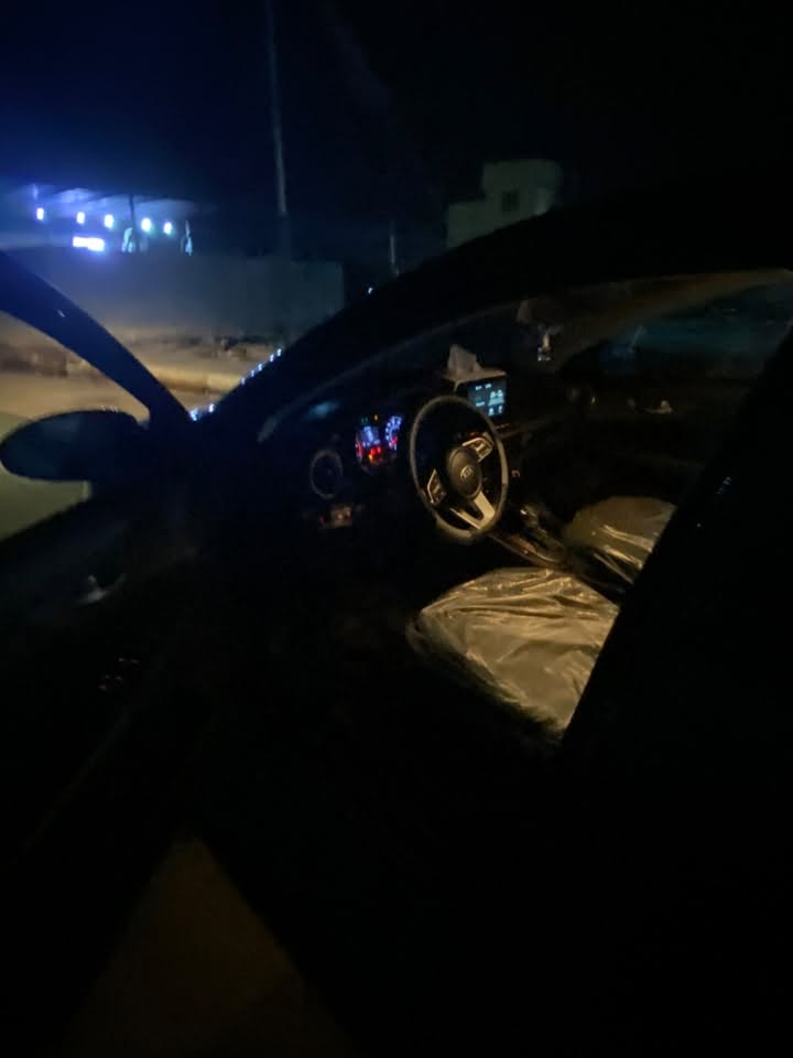السلام عليكم ورحمة الله وبركاتة كيا فورتي 2021وارد امريكي سياره نضيفه ماشيه 26الف بيهه بنيد وجاملغ سونار موضح بلصور مواصفات تحديد مسار رادار امامي شاشه وكامره خلفيه بلوتوث وكار بلي كلوبات اماميه وبك لايتات كله شغال مكينه 2000دوش كير ومكينه مكفولات تبريد ثلج سياره معوقين سنتين وتصير حره رقم كربلاء كشنات قماش السعر130وبيهه مجال لطيبين المكان كربلاء الحر ***********لاستفسار واتساب او اتصال
