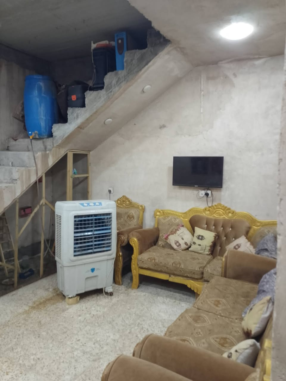 سلام عليكم دار البيع مساحه 125 سكف صب زراعي خيرات البتول حي البتول شارع ابو ثلاجات قريب على حسينيه حجي راضي سعر 40وبي مجال رقمي***********
