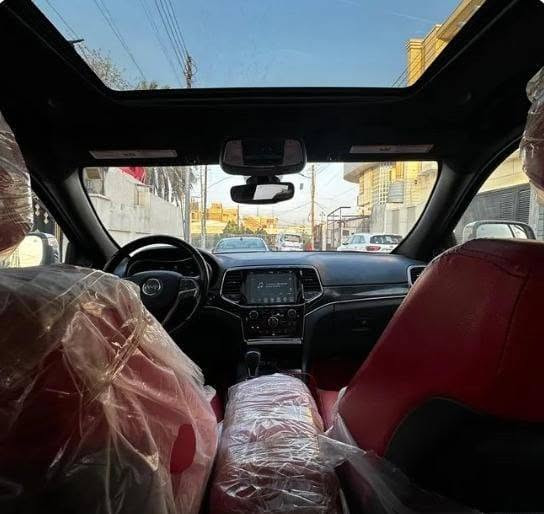 جيب كراند شيروكي لمتد فول مواصفات رقم بغداد لون اسود موديل 2019 السيارة فووول للأخير
فحته سقف بانورما و تحكم ستيرن و ميموري خزن كشنات و مع تغليف احمر خياط وليس تلبيس للحفاظ على الكشنات الاصليه مع تغليف ارضيه و حساسات و كاميرا و تشغيل عن بعد و رادار نقطه عمياء و توقف ذاتي لمنع الاصطدام و بعد هواي مواصفات و السياره وارد كندي كفاله بدون ضربه او ضرر فقط بيها بارد على كد شبر بالجاملغ الامامي الايمن و طخه بالجاملغ الخلفي الايسر وبعدهي ما مسويها و ترجع على البارد السيارة ماشيه 122 الف كيلو قابل للزيادة السيارة مال بيت استعمال خفيف و المكينة و الكير بحاله جيده والسياره صفر مسج ولا اي كلوب مشتغل عليها صيانة و ادامه بأنتظام.. السيارة صاحبها صديقي و اعرفه و اتكفل بتحويلها و المستمسكات و الاصوليات.

السعر 235 وبيها مجال
للاستفسار الاتصال على الرقم او المراسله على الواتساب ***********

