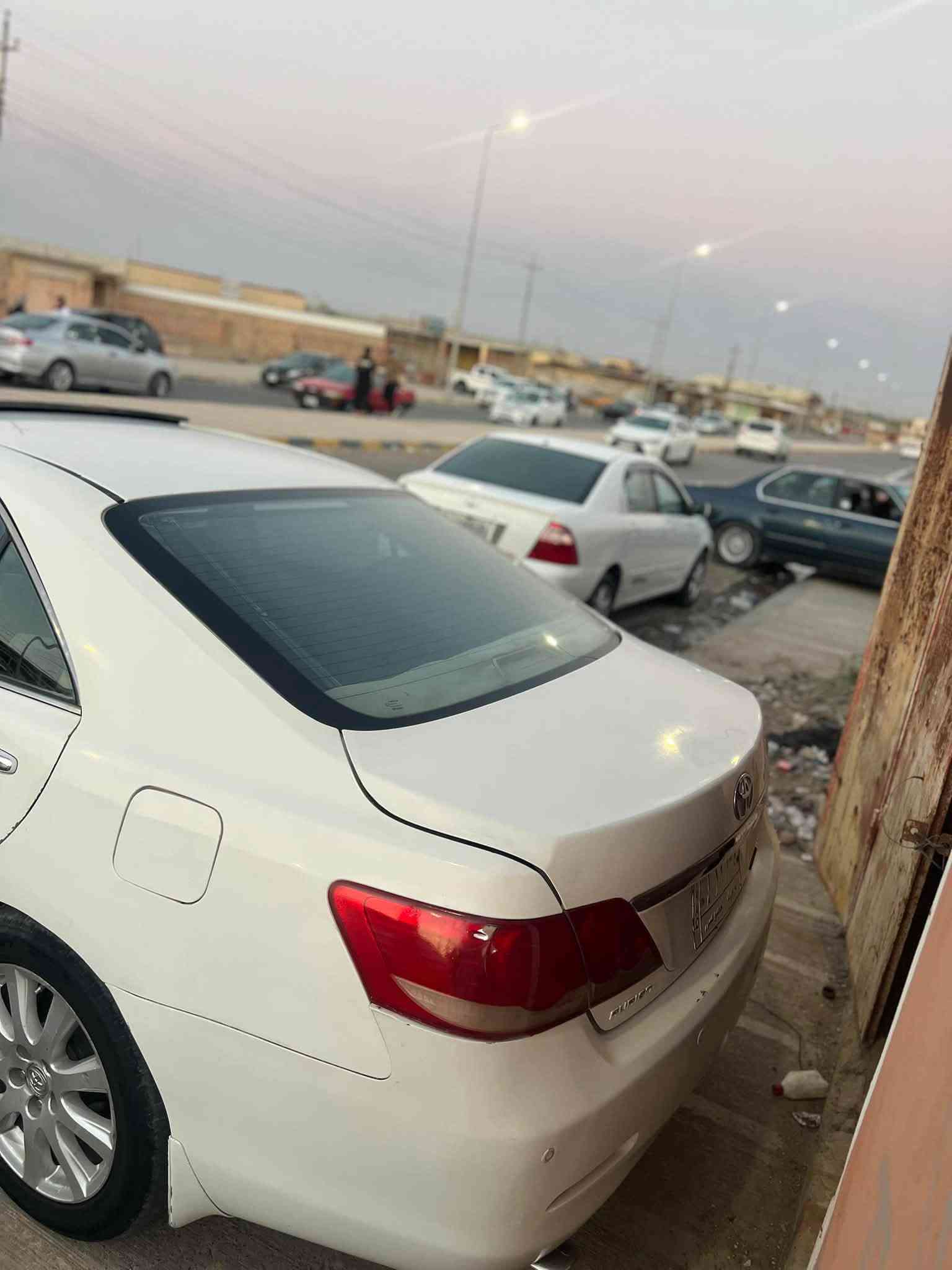 السلام عليكم
تيوتا اوريون 2009 للبيع 

مواصفات فول للأخير 

فتحة سقف بصمة كشن كهرباء رادارات برده خلفيه والمواصفات المعروفه 

كير محرك بشرط صدر نص عمر تايرات جديد كهربائيات كلة شغال سنويه جديده رقم كركوك تحويل بشرط 

السياره صبغ عام بدون دواخل او شاصي او كص كفاله عامه 

السعر ٦٥ $ وبيها مجال

 

المكان / صلاح الدين بيجي 

للاستفسار/ ***********
