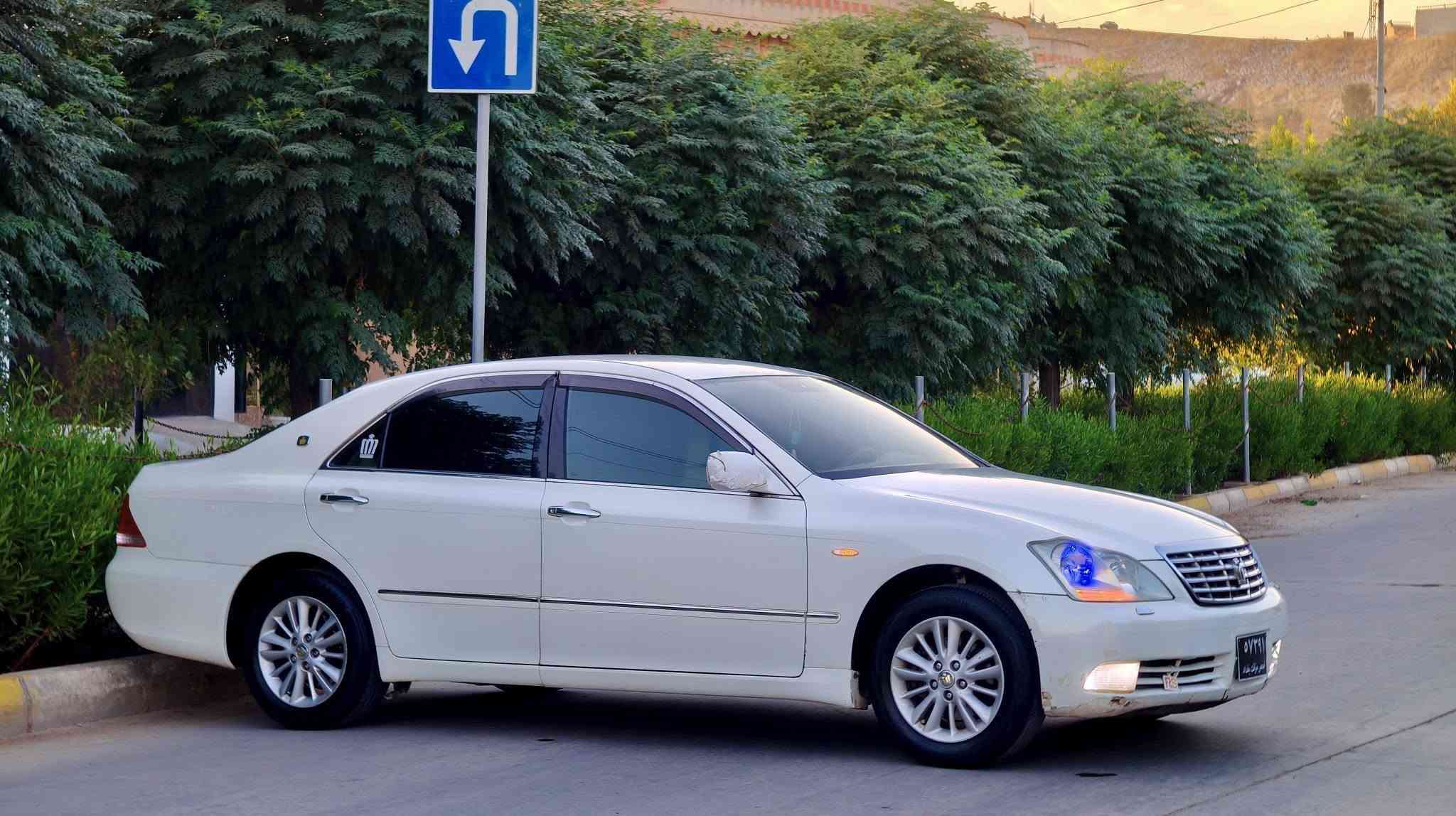 شاهینە بڕاوە 2005 دوو دوگمە شاشەو کامێرا

سەیارەکە بێ بۆیاخە بێ مەسروفە 2ساڵە بەدەست باوکمەوەیە کۆدی هەیە بەناو خۆمانەوەیە سەقف و کەڤەرگۆڕاو شانسی بەشەرت تەقەو ڕەقە و گێڕو مەکینەی بەشەرت پاتری تازەیە ڕۆنی تازەگۆڕاوە هیج نوقسانیەکی تیانیە گێڕو مەکینەبجوکە ماڵی ئەم بەنزین گرانیە بەنزین زۆر کەم دەخوات تەبرید سارد و گەرم مەزبوت کارەبای مەزبوت جاڵ و شوختی نیە .. سەیارەکە سویجە 

نرخی خوار بازاڕ47 مەجالێکی برایانە
شوێن..  سەیدسادق
ژم.. ***********
