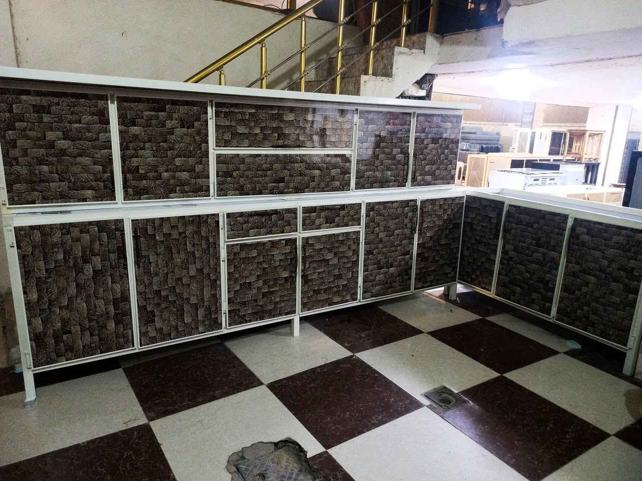 معرض الزهور للأثاث          
وصول وجبه جديده من الكاونترات والسنك الألمنيوم شغل احطاطه وبأسعار مناسبه 
متوفرحسب الطلب كل القياسات موجوده 
كاونتر قياس 3 امتار مع ملحق وسنك  700 الف مع الشد والنقل 
كاونتر قياس مترتين ونص مع لملحق وسنك ب 600 الف مع شد ونقل
كاونتر قياس مترتين مع الملحق والسنك 
ب 450 الف مع الشد ونقل 
العنوان الرمادي منطقه 5 كيلو شارع 100 قرب مطعم 🍴 هيوا لكردي 
للاتصال  ***********
اهلا وسهلا بكم…🌹
