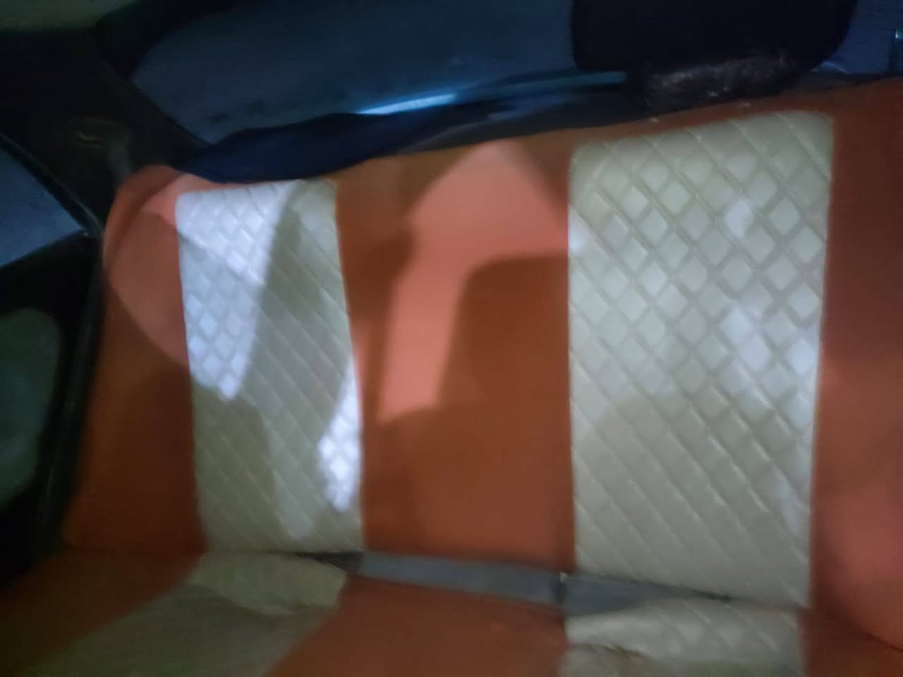 سلام عليكم سوناتا للبيع مديل95 كير ومحرك انضاف تخم تاير جديد حداديه جديد بيها وكاله ترهم مراوس
السعر 22 بيها مجال
الرقم***********
