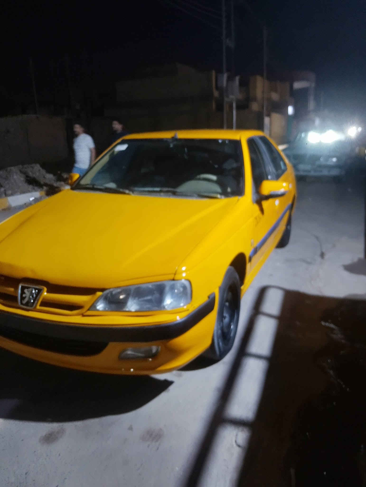 سلام عليكم بيجو بارص موديل 18 البيع او امروس 
سياره سنويه نكليزي باقيه فقط ع ستلام لوحات رقم بغداد
شرط تحويل والوكاله وغير مسئول عن لهئيه ولغرمات 
كير ومحرك شرط ترايك 160
تبريد ثلج 
تدفئه نار
حداديه اماميه وخلفيه ماصار امس نفضتها كلها 
 منضومت زنون ناصي عالي اشاير كله زنون .
تخم تاير جديد
سياره مكفوله من ضربه بيها فقط قطعتين صبغ جاملغ خلفي  ذابين عليه تيزاب وصبغته ولينيد طار وعمرته وصبغته الباقي. كله جديد ومرتب 
شاشه وسستم سماعات 4ودمام
جامه اماميه جديده
بلوجكترات جدد اشاير بل مري 
جام كله كهربائي يصعد وينزل 
كيجات كلها شغاله رون بانزين حماوه سرعه 
سياره جاهزه ع خير حبايه مابيها نقص برغي
مكاني  ناصريه سوق شيوخ سعر 36وبيهة مجال لشراي
***********
